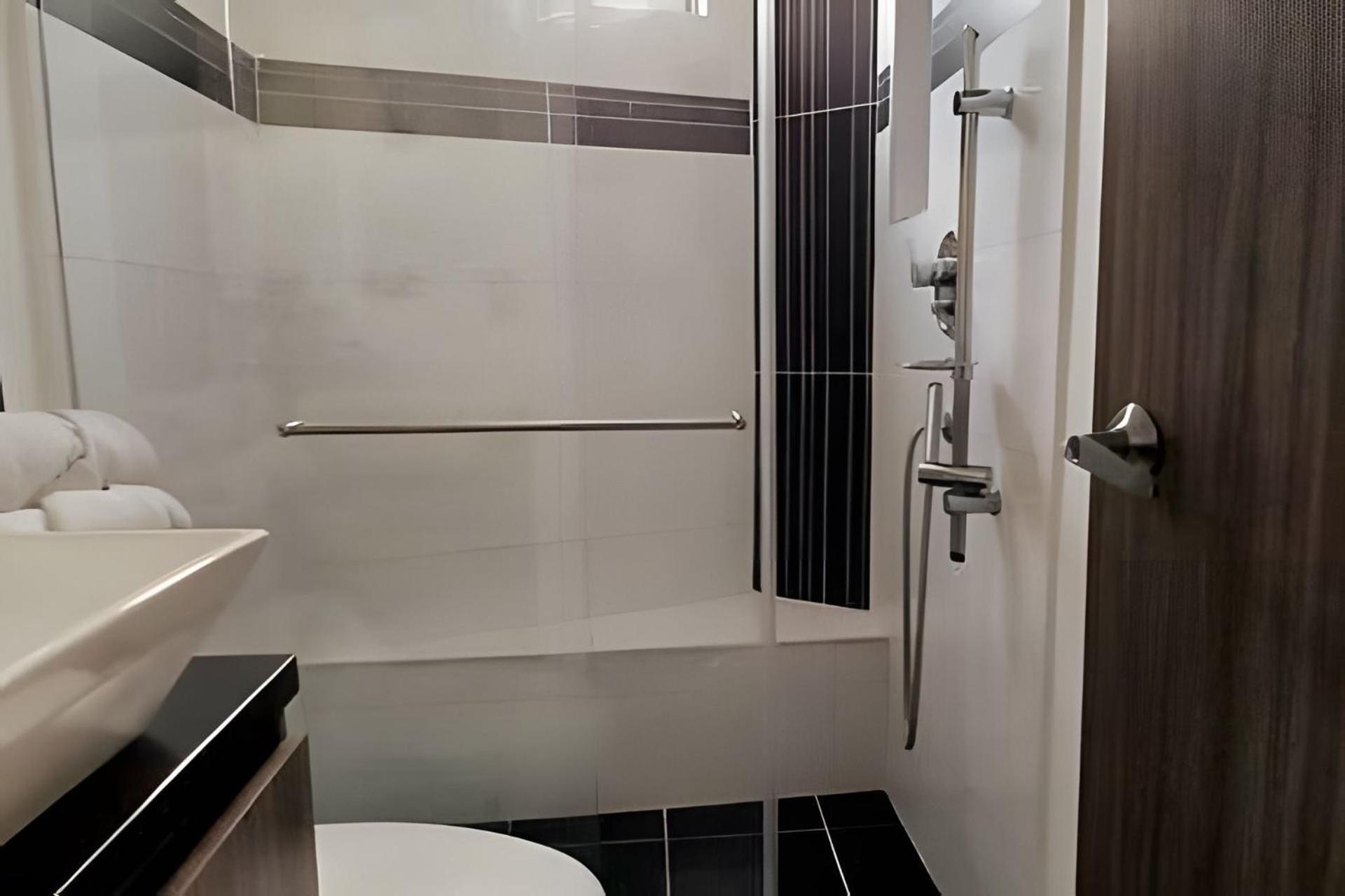 307 Moderno Aparta-suite En Versalles Tipo Loft - Tower & Lofts