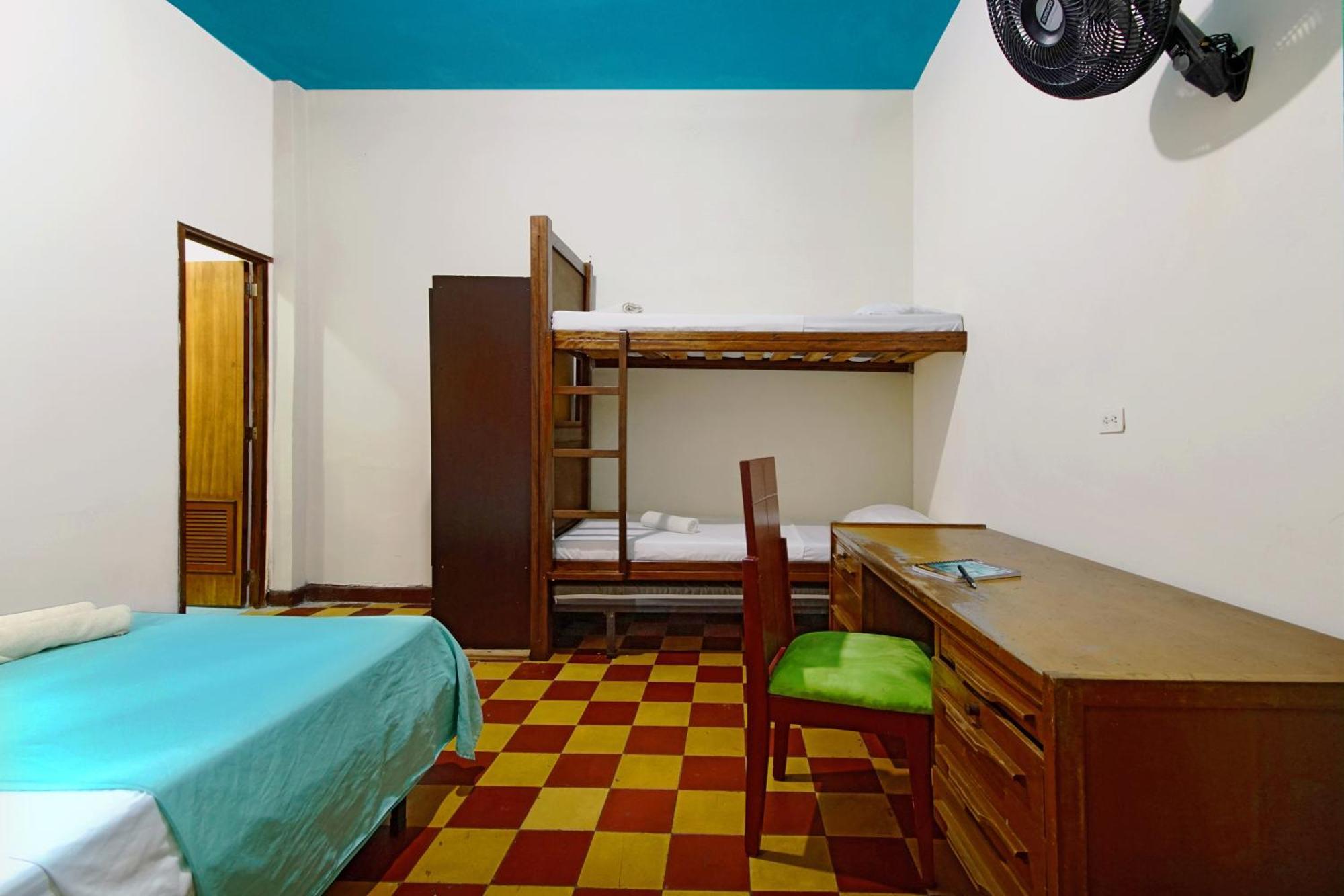 Ding-dong Hostel Cali