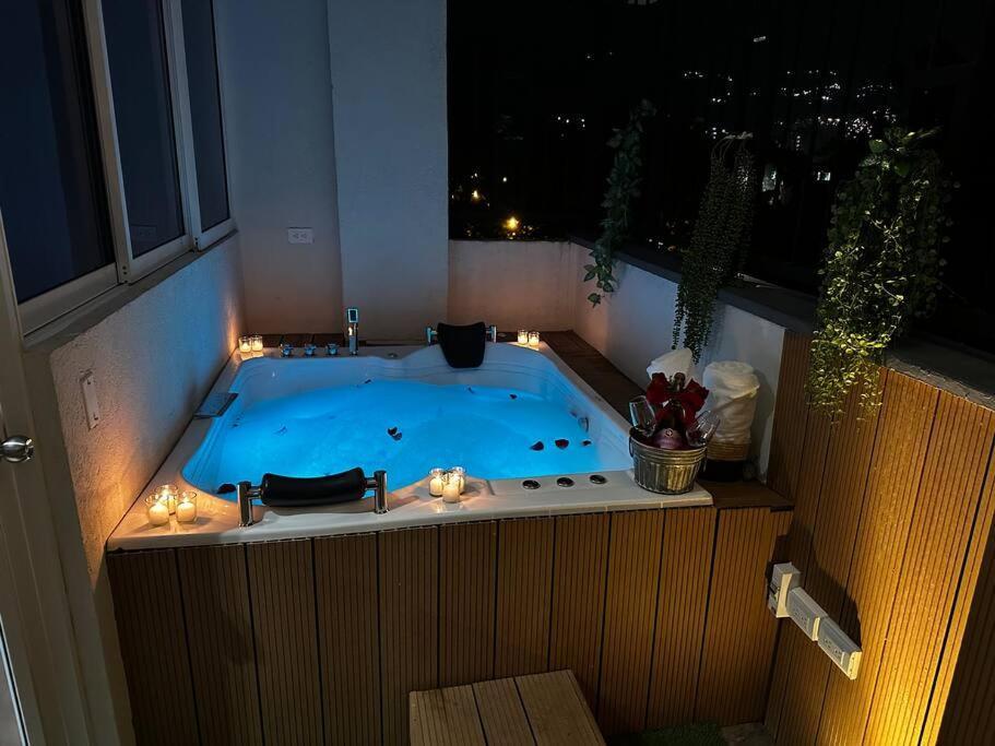 Noah Apartasuite 601 Apartment *