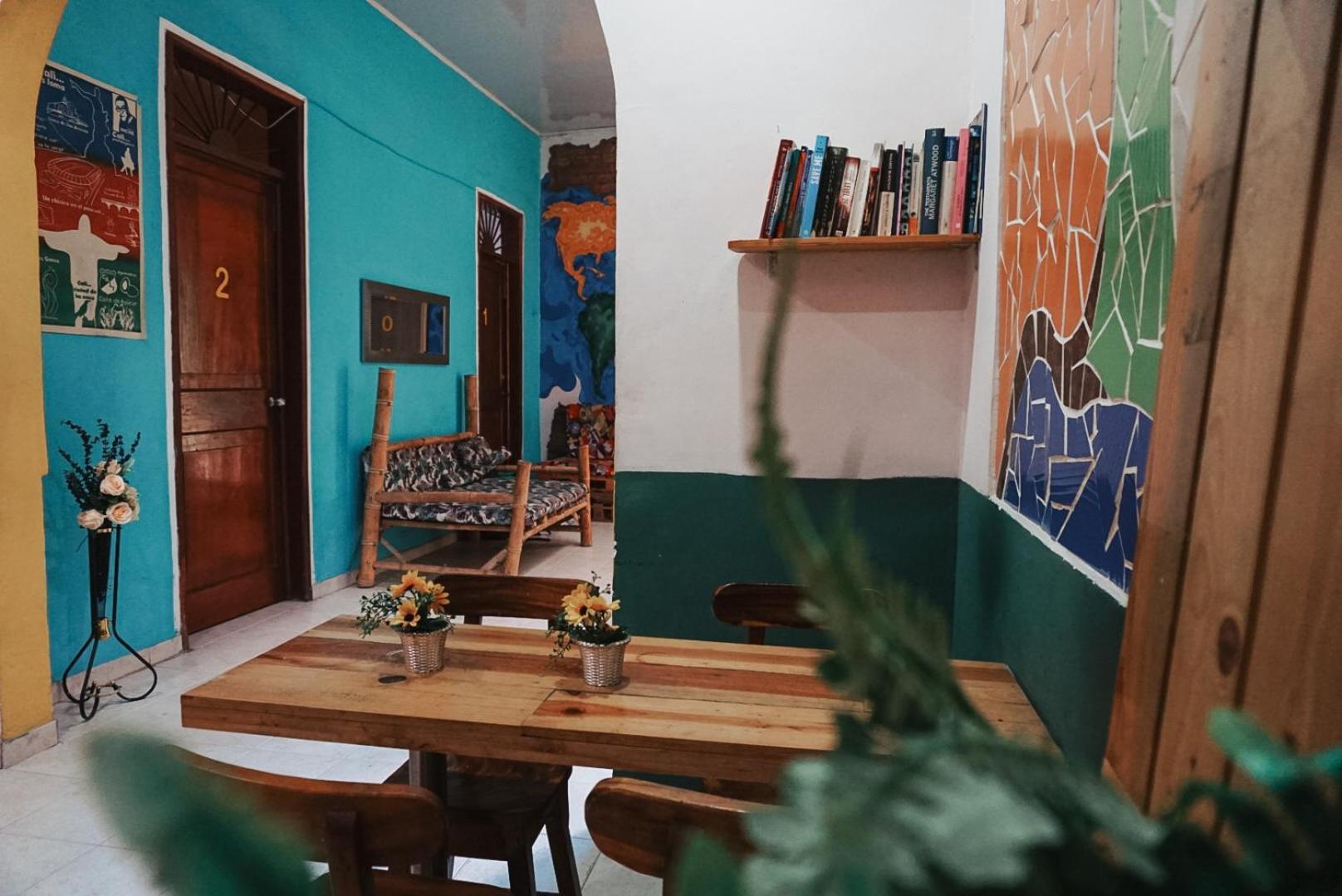 La Casa De Adry Pensión Cali