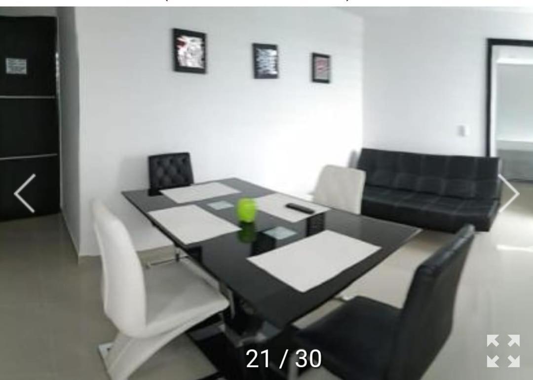 Aparta Estudios Edificio Valeria Apartamento *