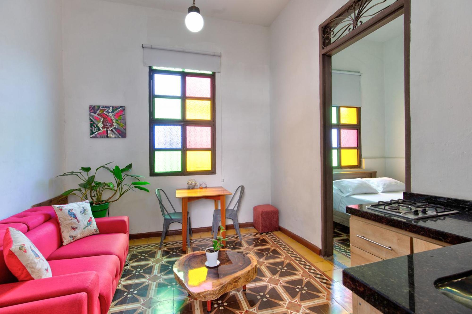 Casa Blanca San Antonio Boutique