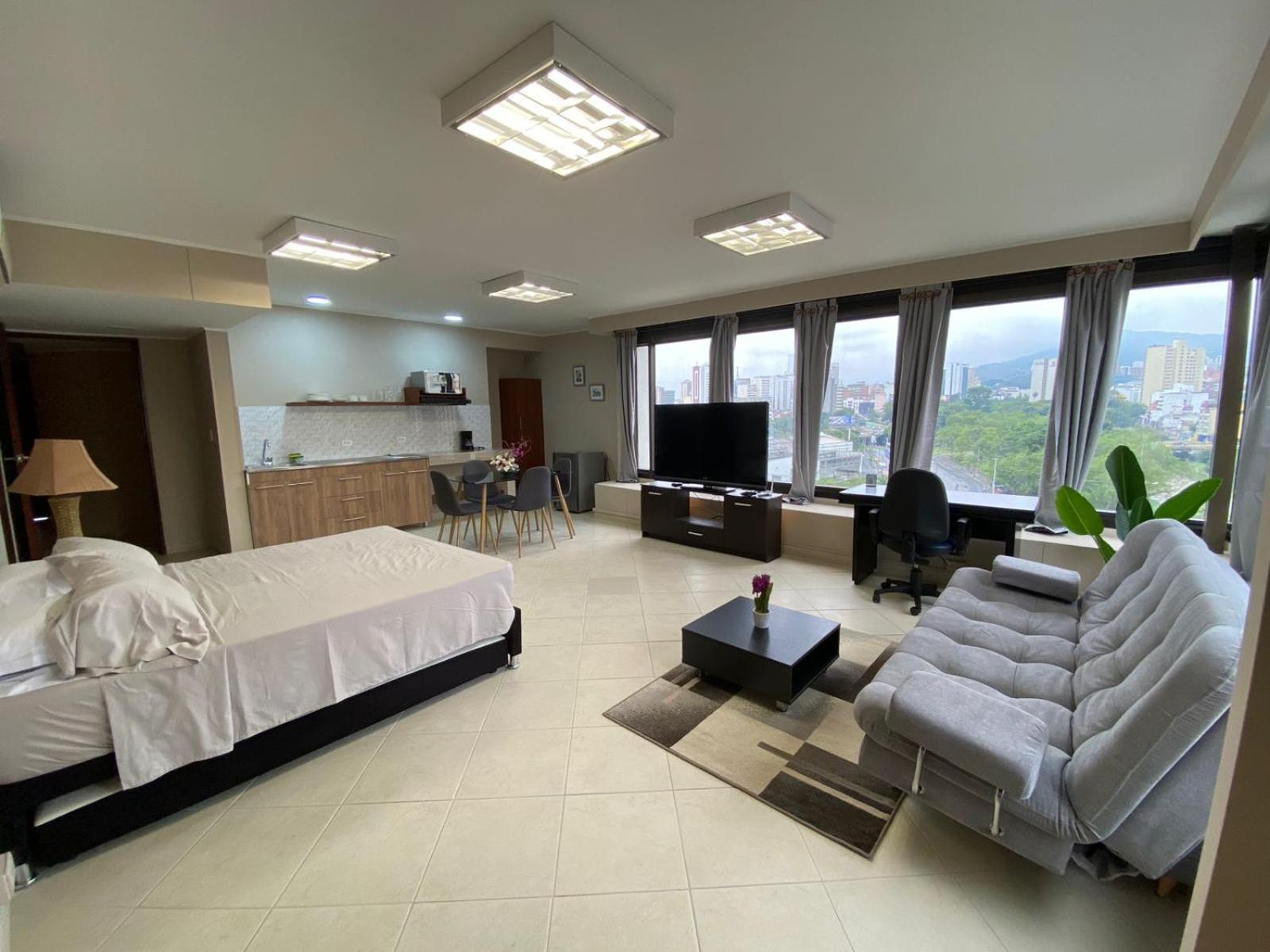 Apartamento Torre De - Pisos 7, 10, 28, 30 Cali