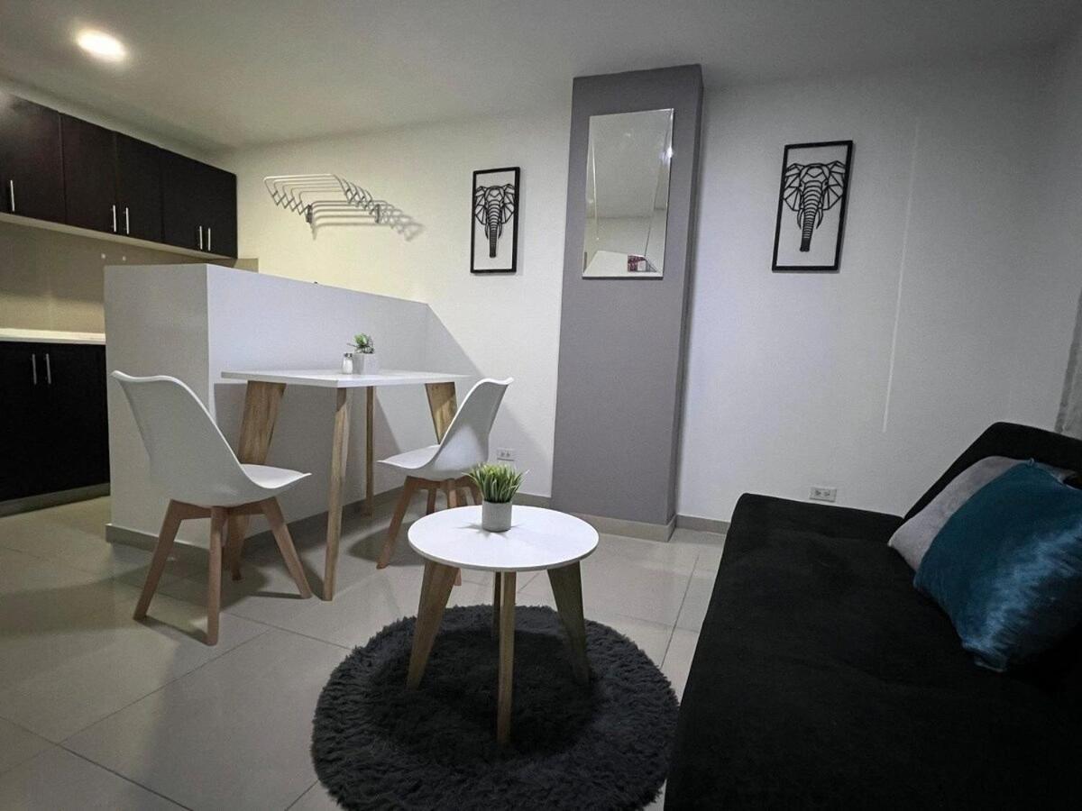 Hermosos Con Excelente Ubicacion Apartment Cali