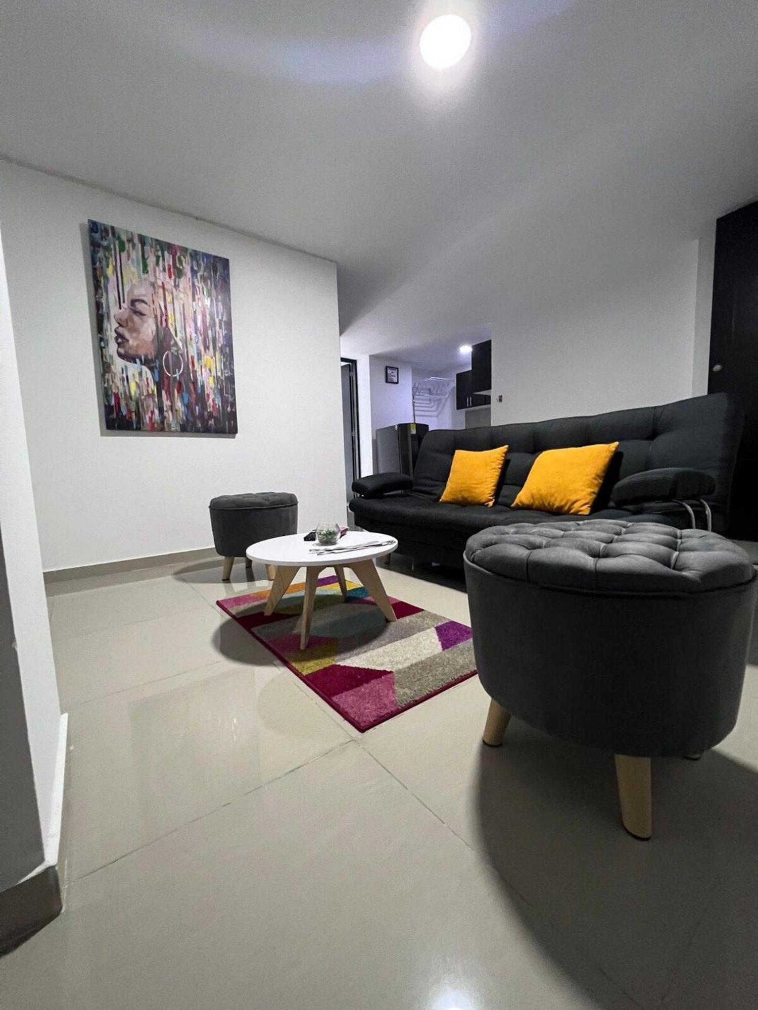 Apartment Hermosos Con Excelente Ubicacion Cali