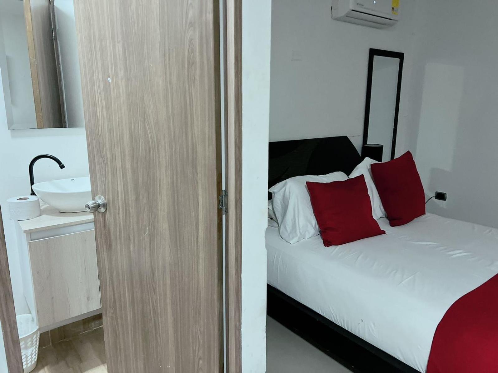 Aparta Granada Lof 3 Apartamento *