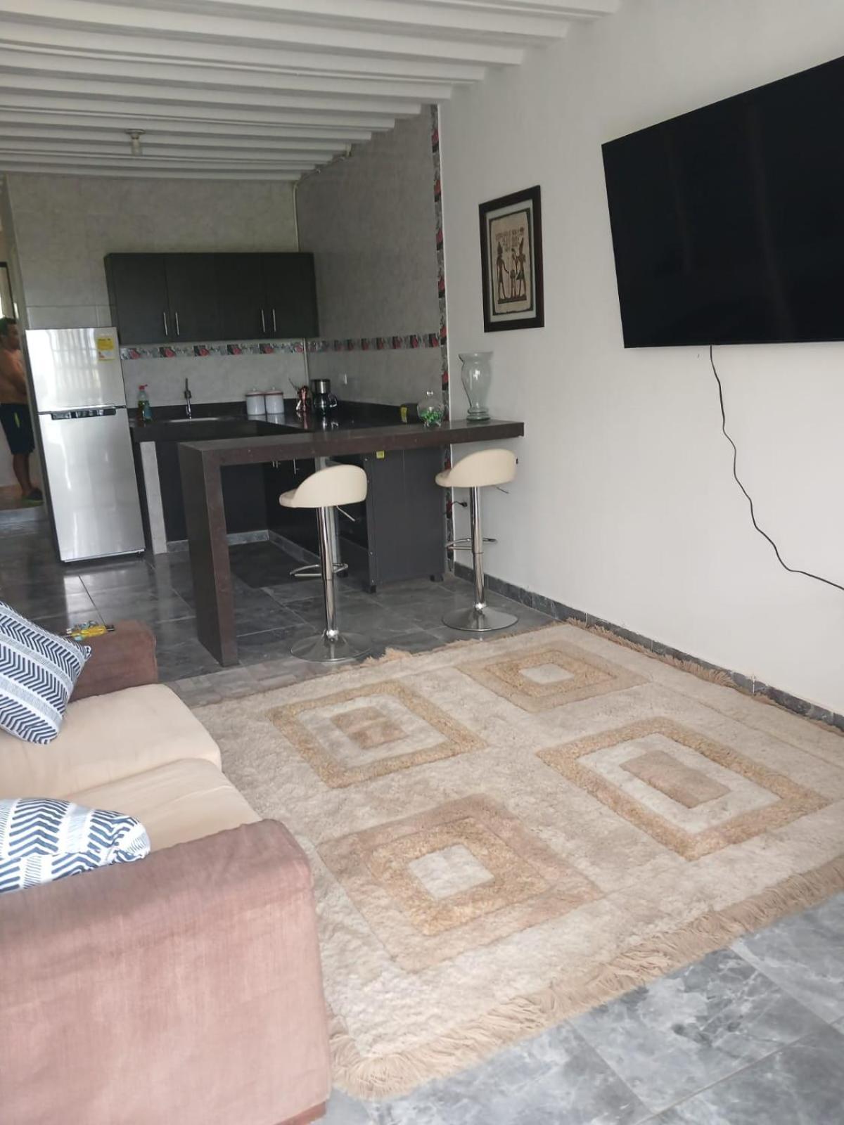 Apto 3 Alcobas, Tercer Piso Norte De Apartamento Cali