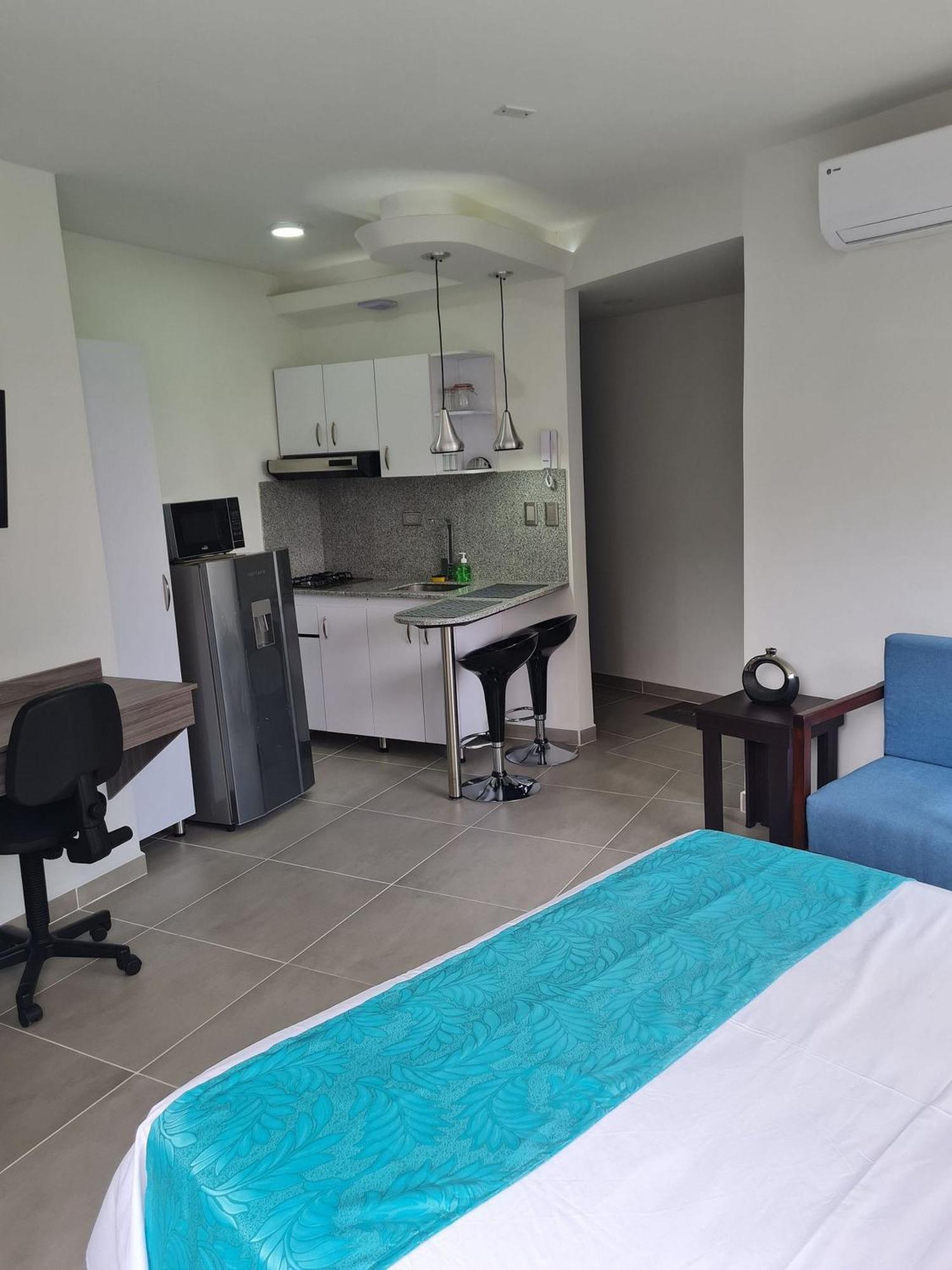404 Moderno Aparta-suite En Versalles Tipo Loft - Tower & Lofts