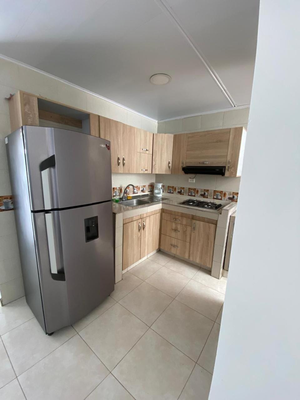 Hermoso Con Piscina Y Ascensor. Apartamento