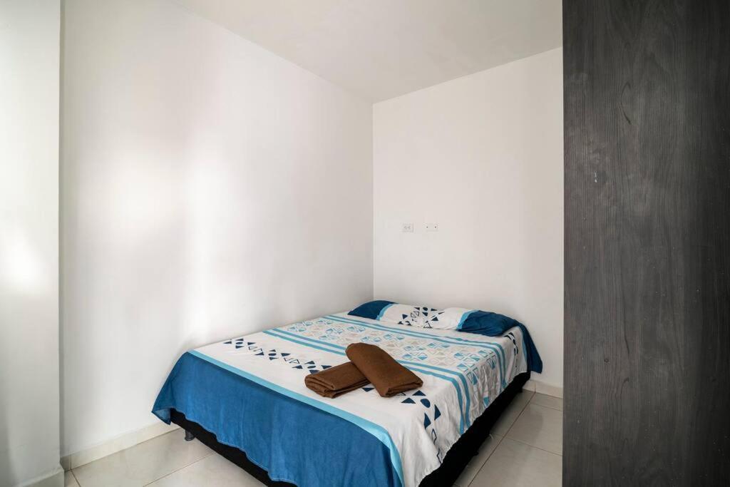 Apartamento Con Estacionamiento