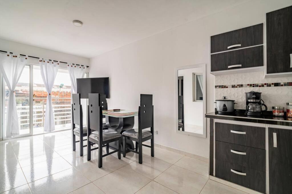 Apartamento Con Estacionamiento Cali