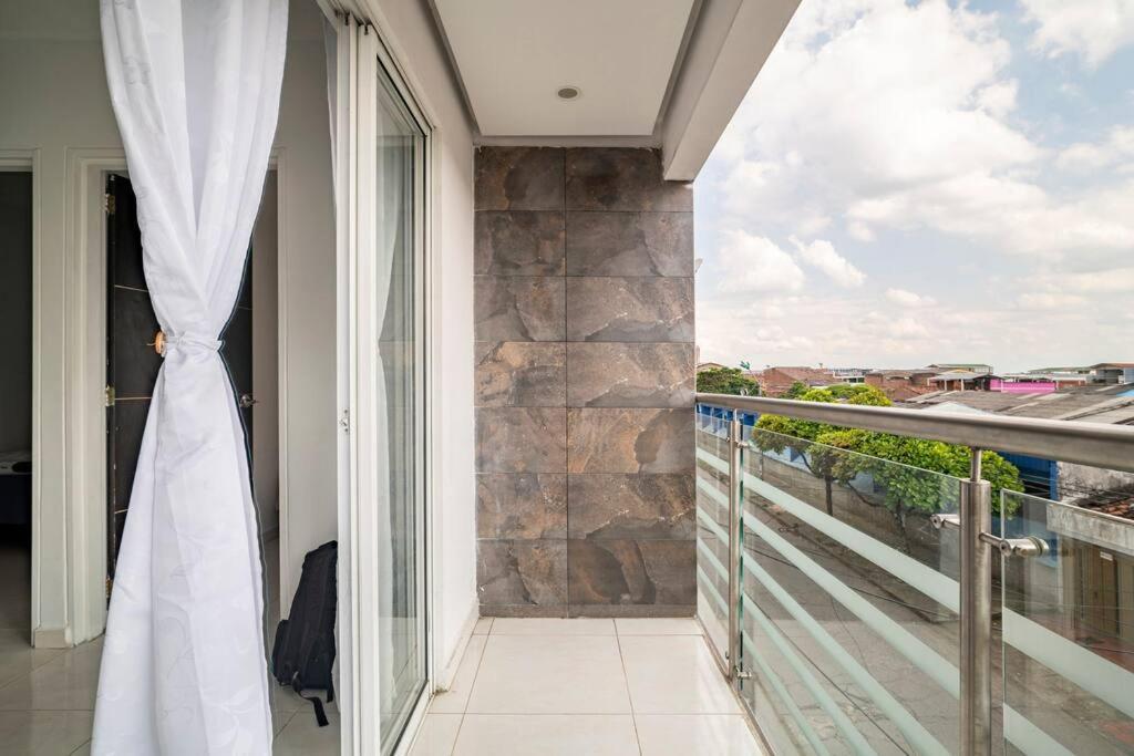 Apartamento Con Estacionamiento