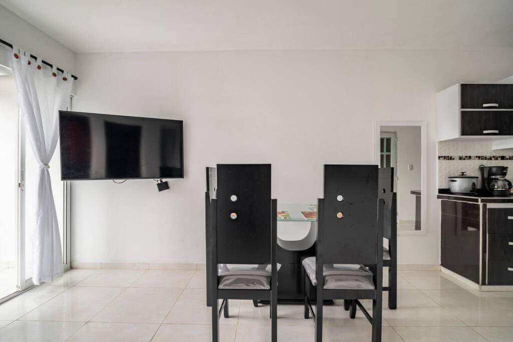 Apartamento Con Estacionamiento *