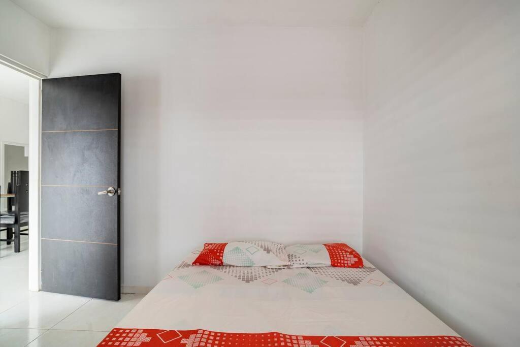 Apartamento Con Estacionamiento *