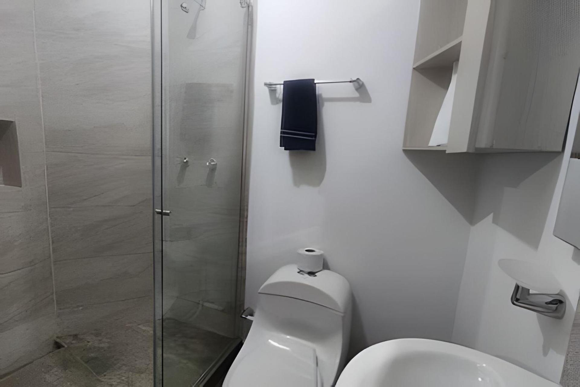 Apartamento Amplio 301 Excelente Ubicación Y A/c Cali