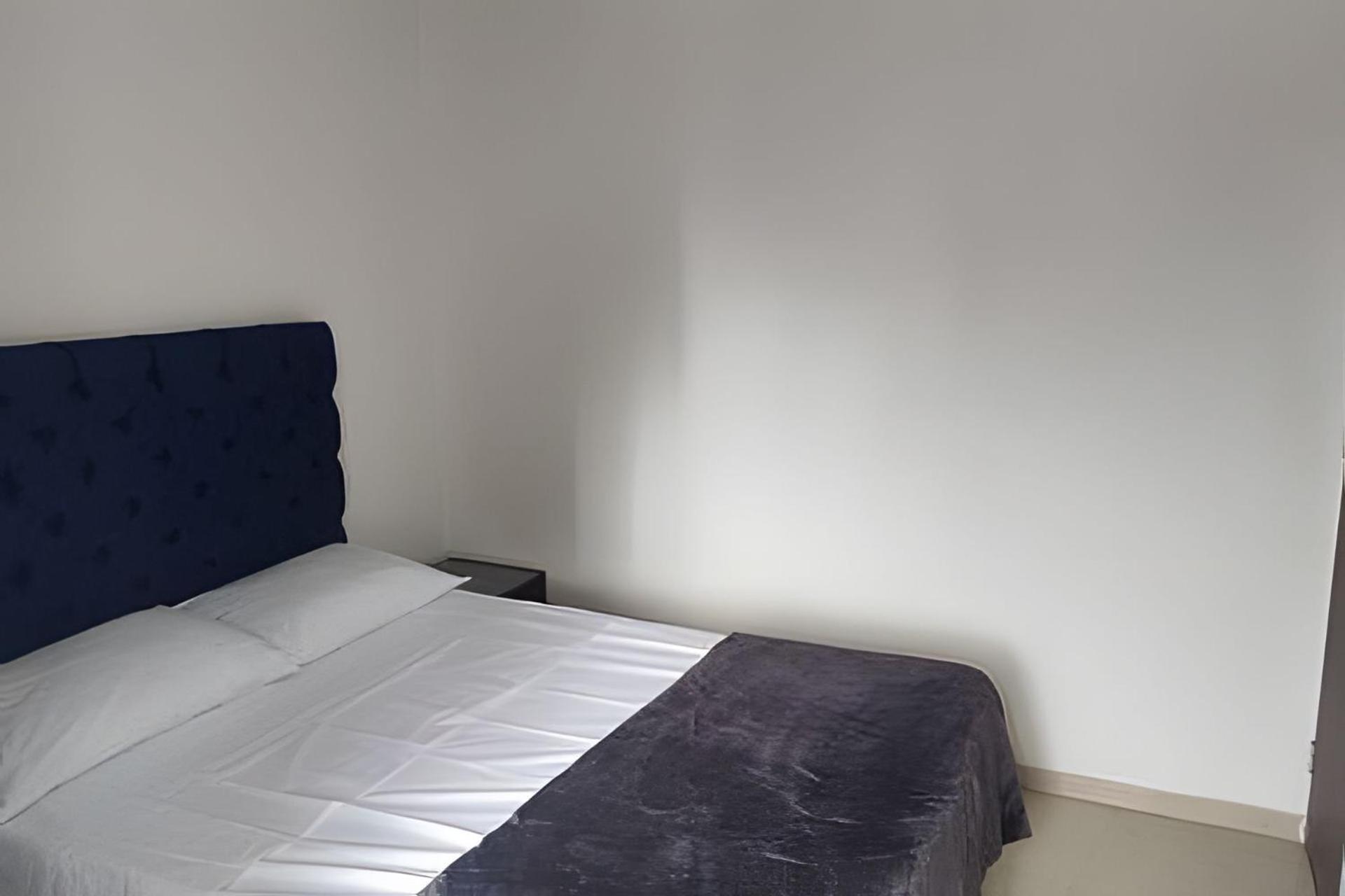 Apartamento Amplio 301 Excelente Ubicación Y A/c *