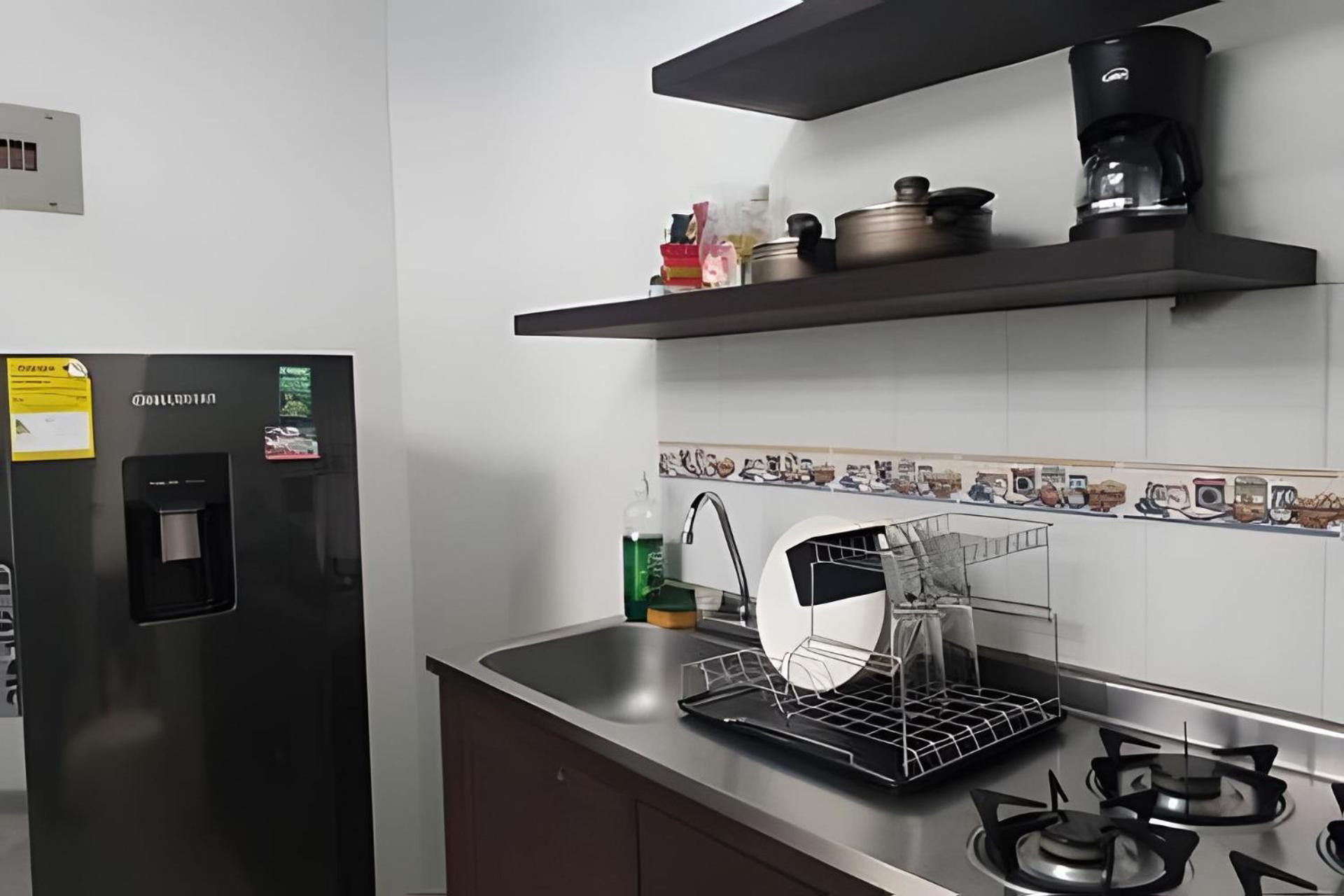 Apartamento Amplio 301 Excelente Ubicación Y A/c *