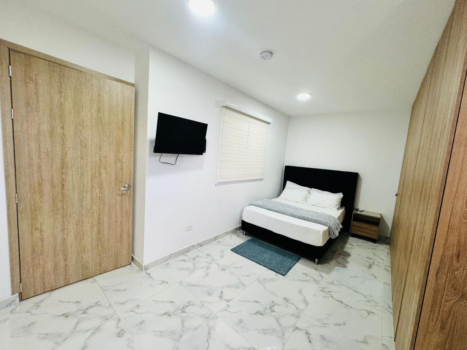 Apartamento La Roca 202 Cali