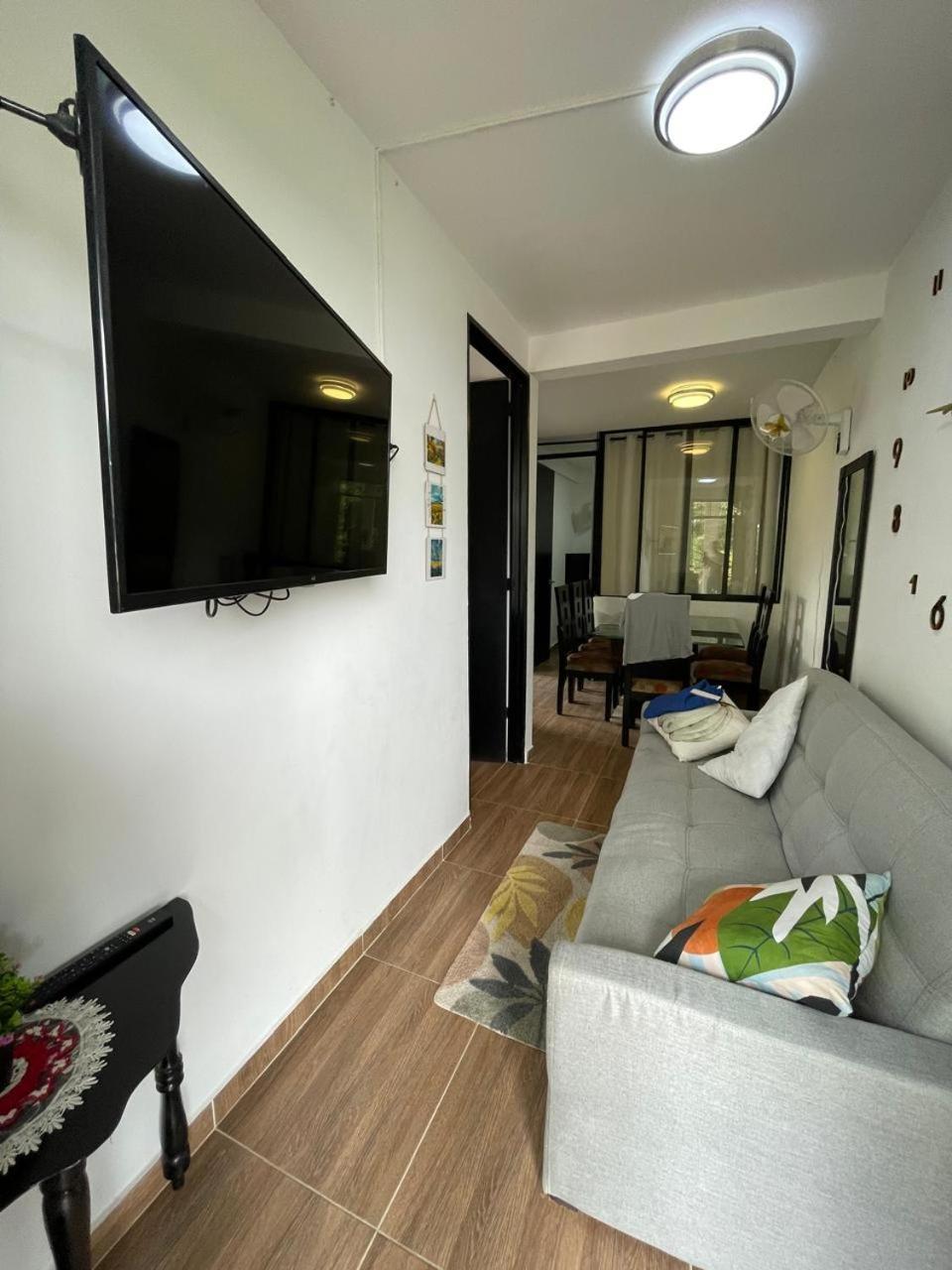 Apartamento 3a And 3b *