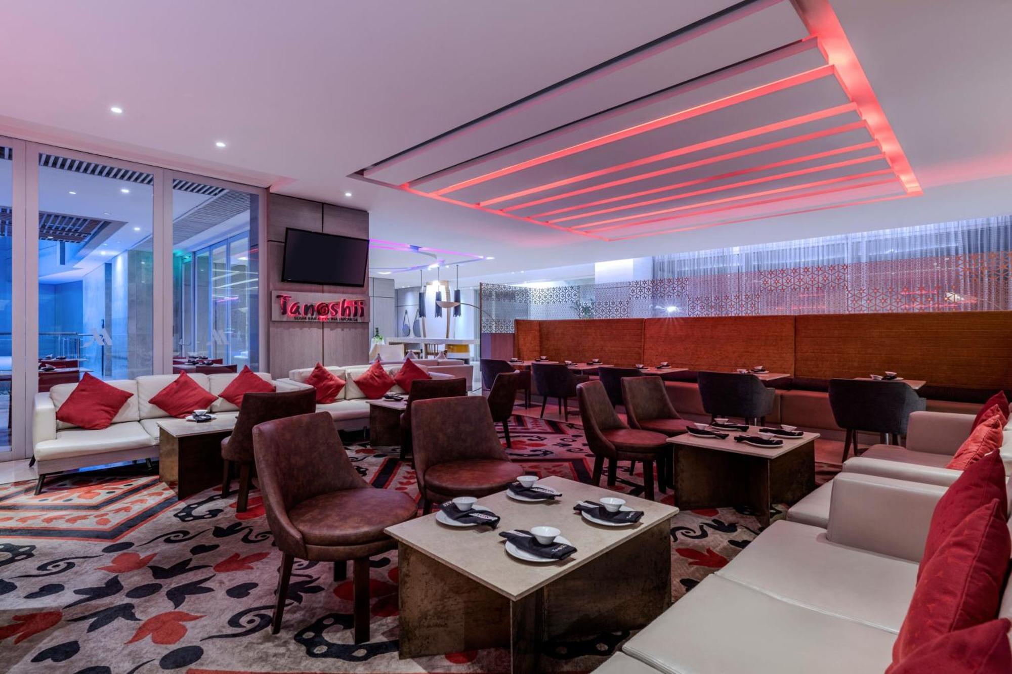 Marriott Hotel 5*