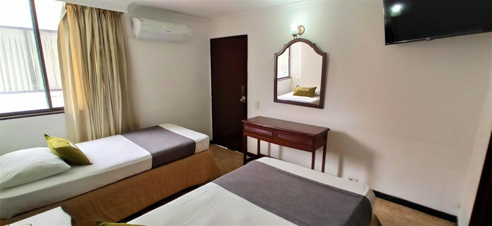 Windsor Plaza - Downtown 3* Cali
