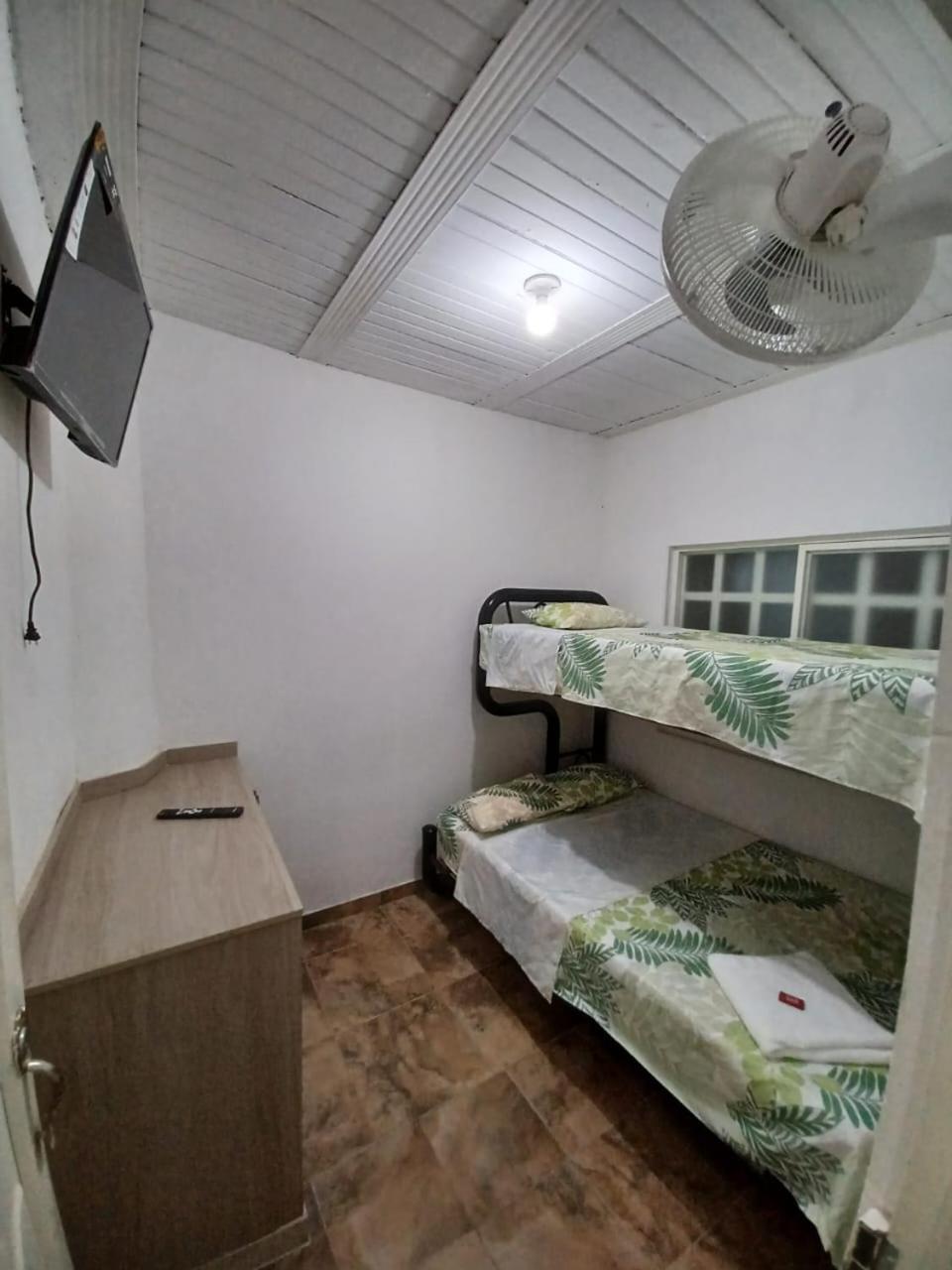 Family House Cn *