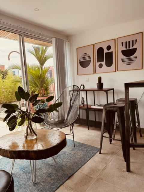 Moonshine Boutique Hostal