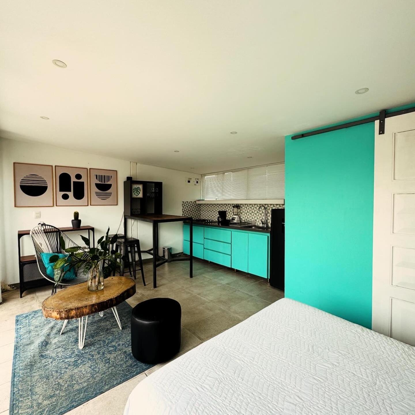 Hostal Moonshine Boutique *