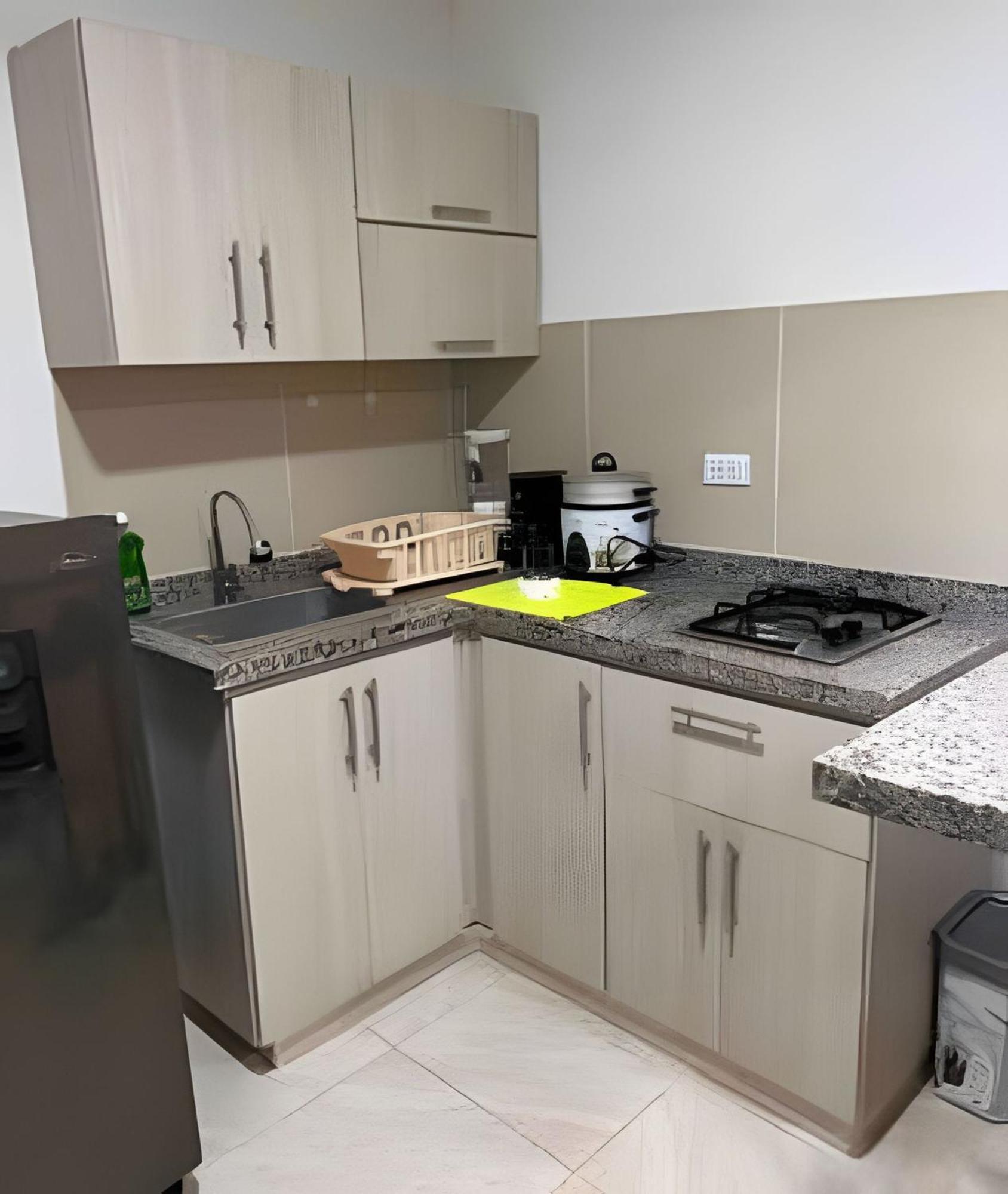 Moderno Edifico En El Sur De Apartamento *