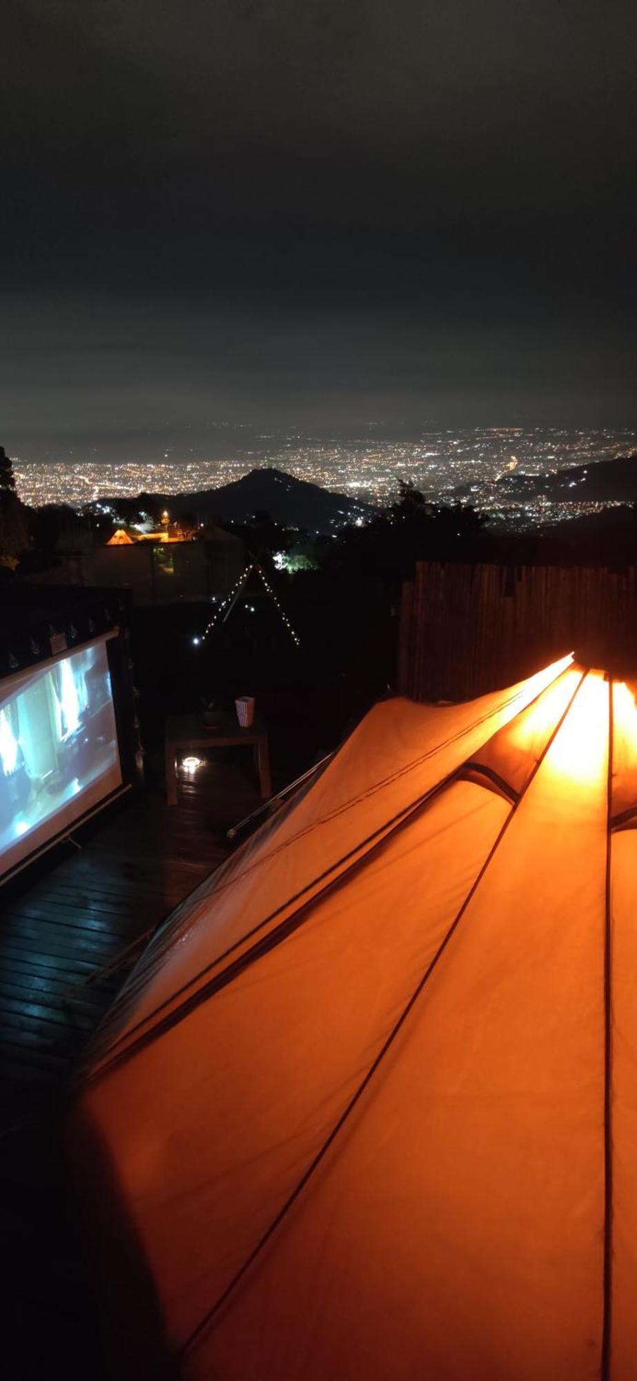 Glamping La Pau Campo de lujo *