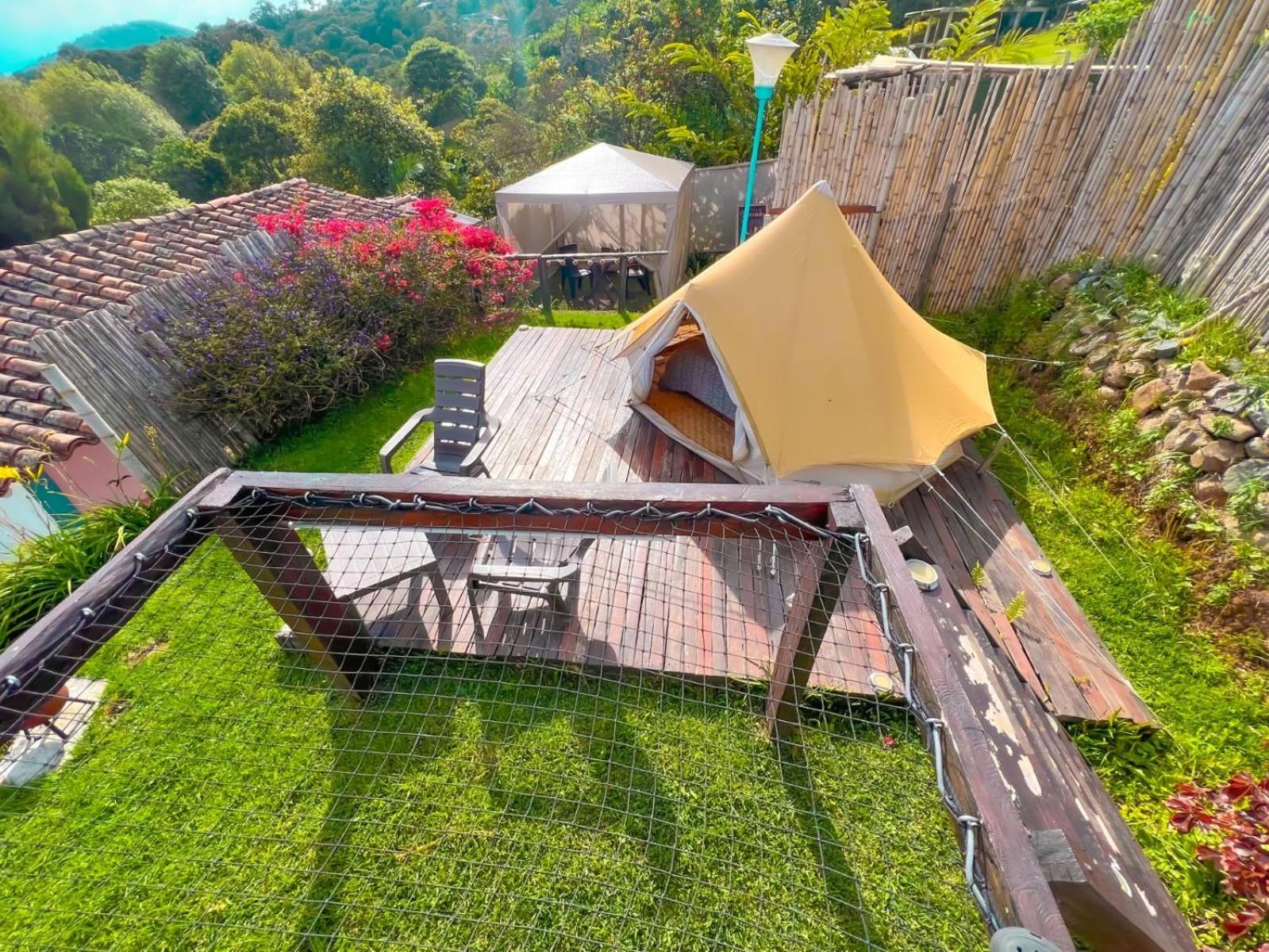 Campo de lujo Glamping La Pau Cali
