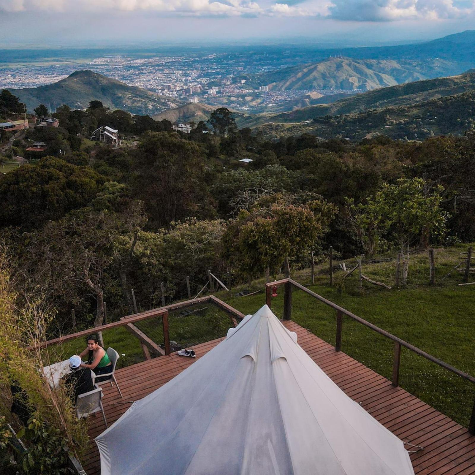 Campo de lujo Glamping La Pau
