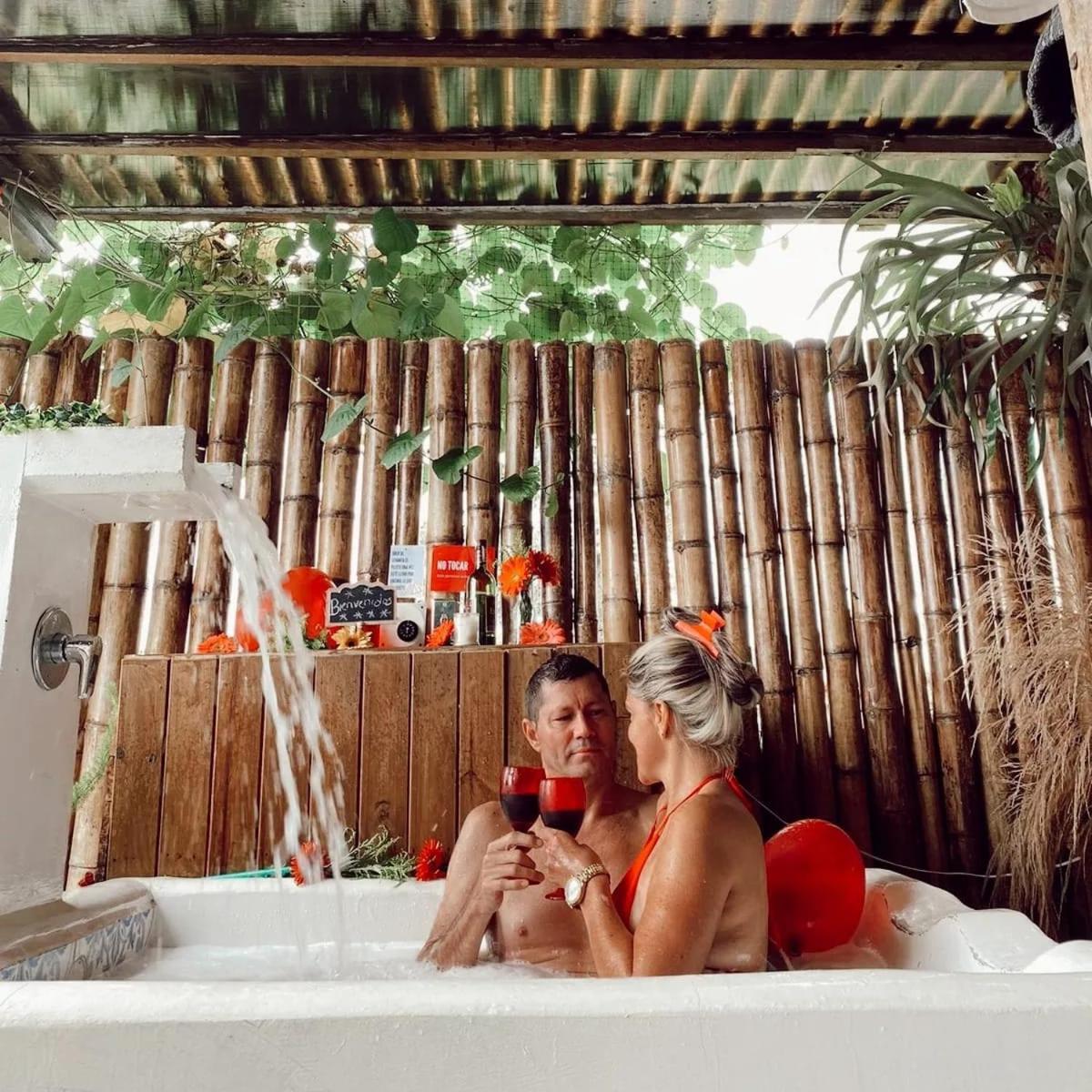 Glamping La Pau Campo de lujo Cali