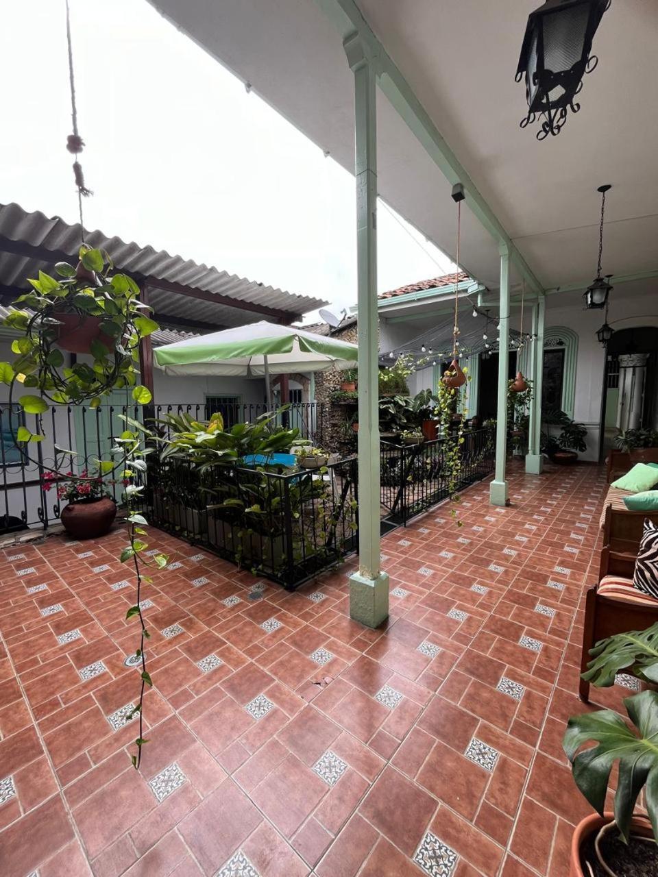 Hostal Sandalio Cali