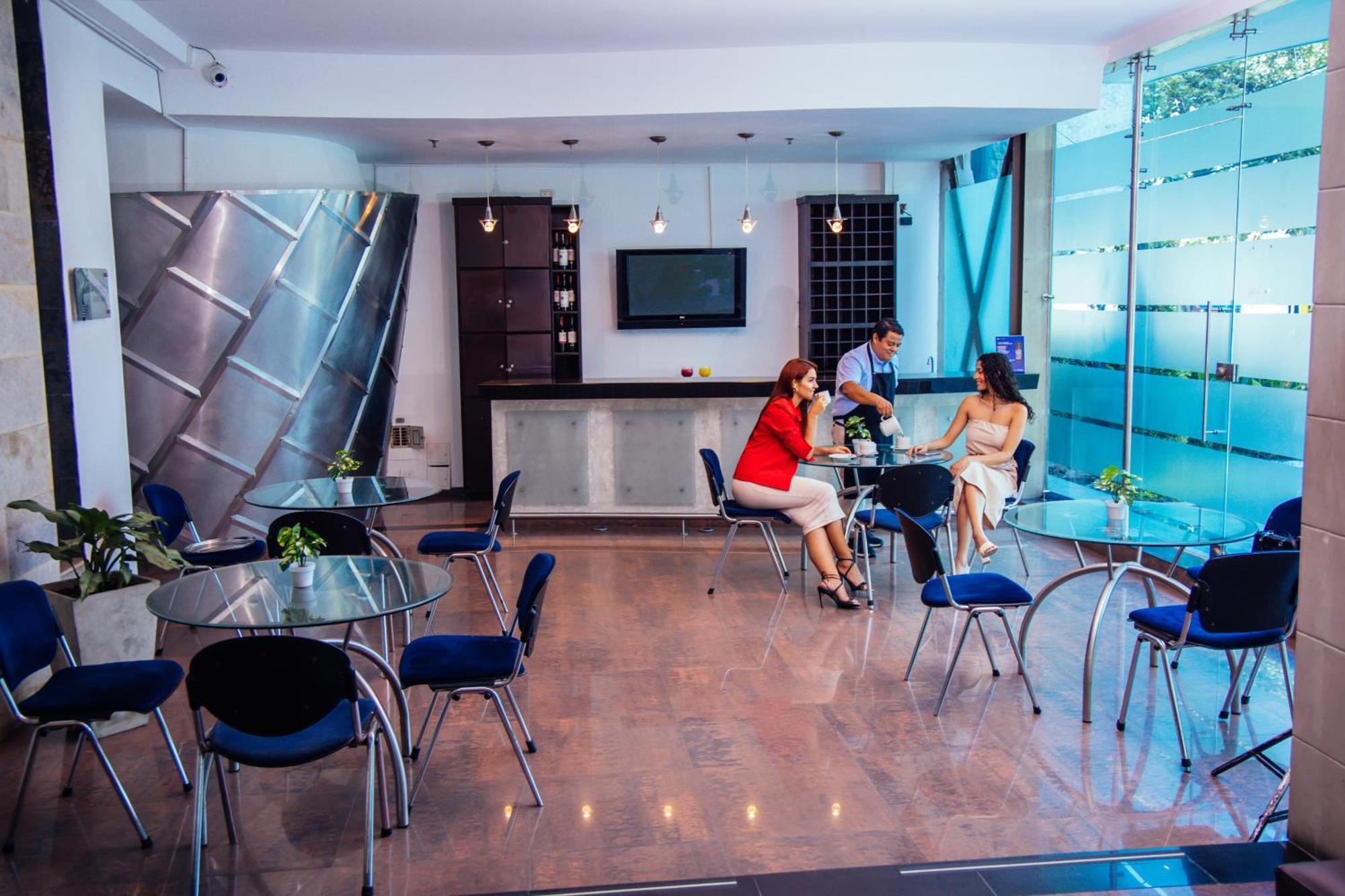 Hotel Plaza Américas 4*