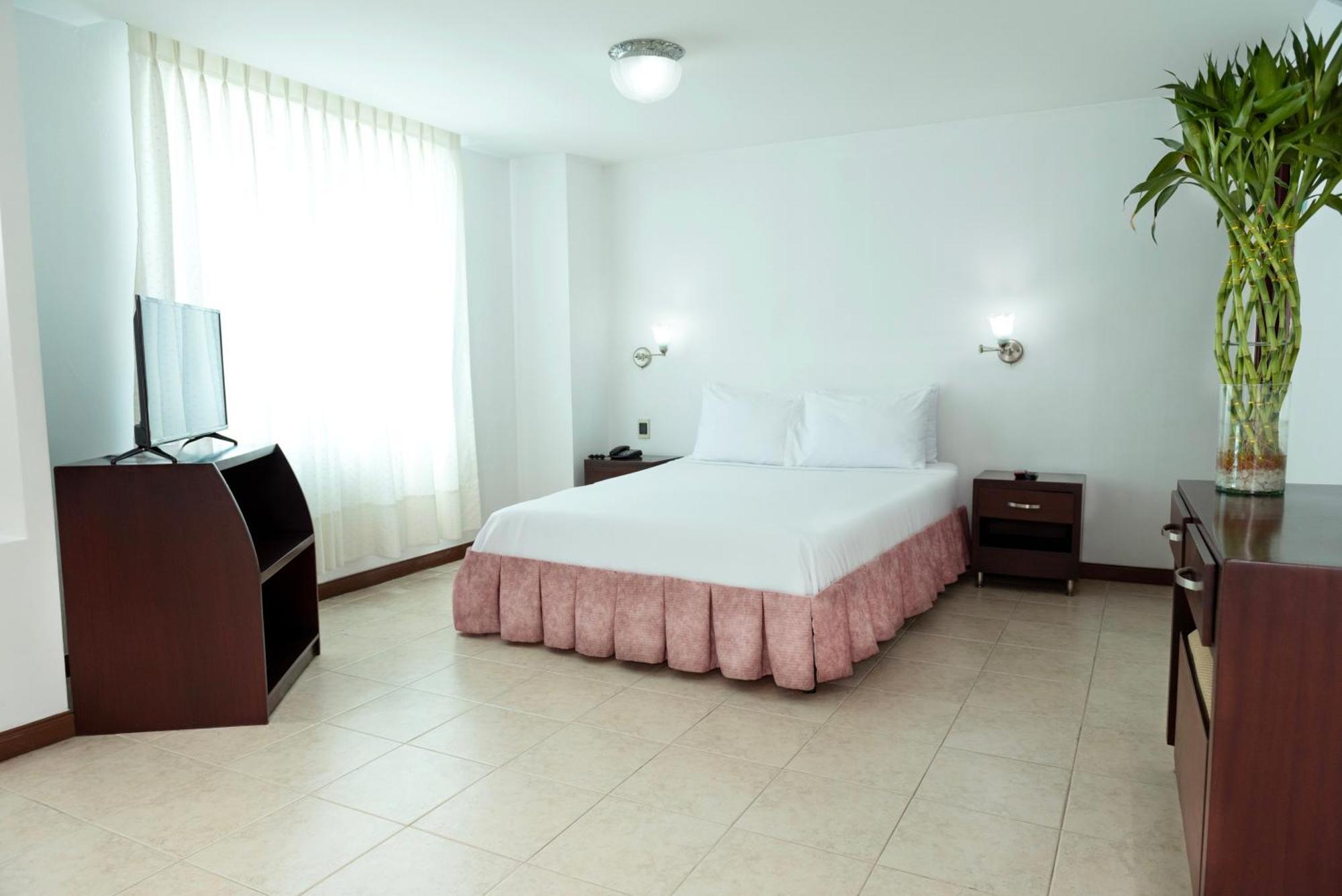 Hotel Plaza Américas
