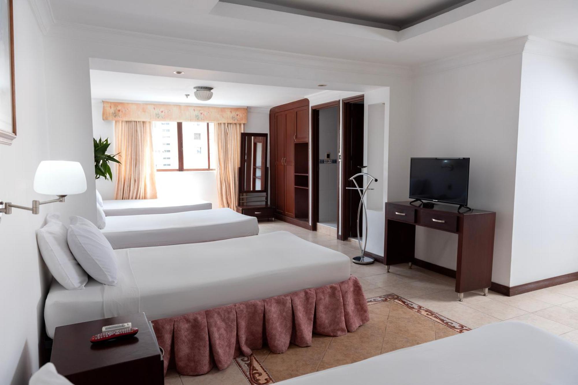 Hotel Plaza Américas 4*