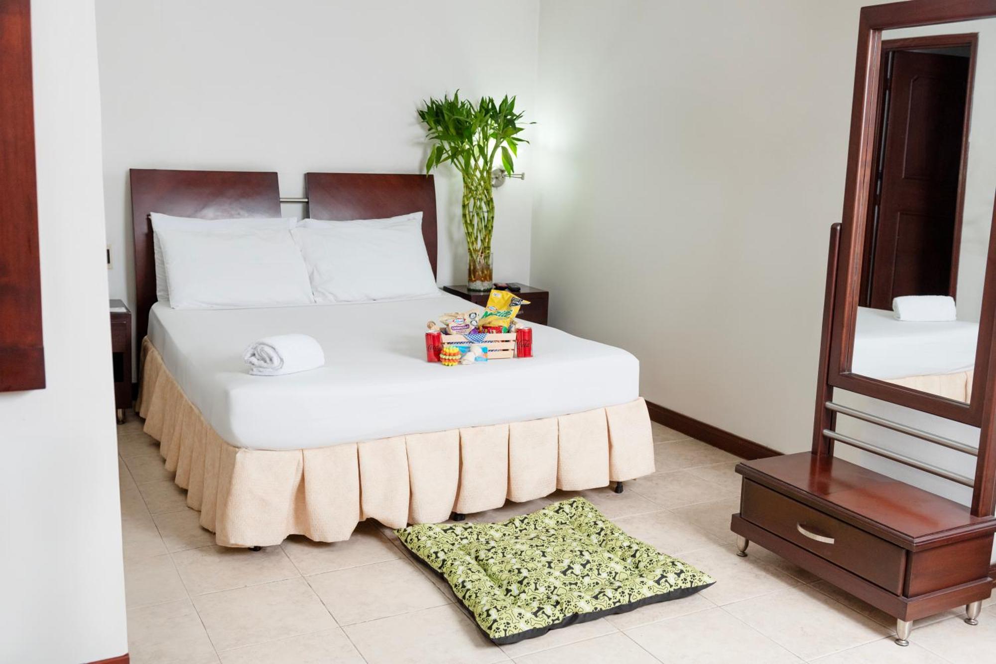 Plaza Américas 4*