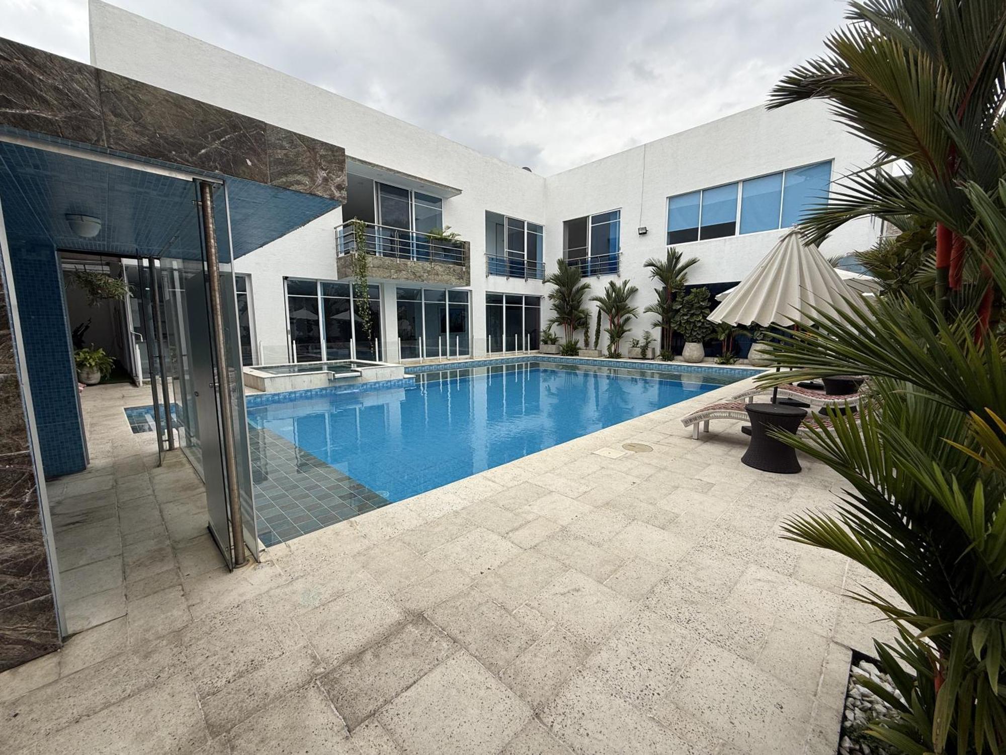 Lotto Boutique Hotel 2*