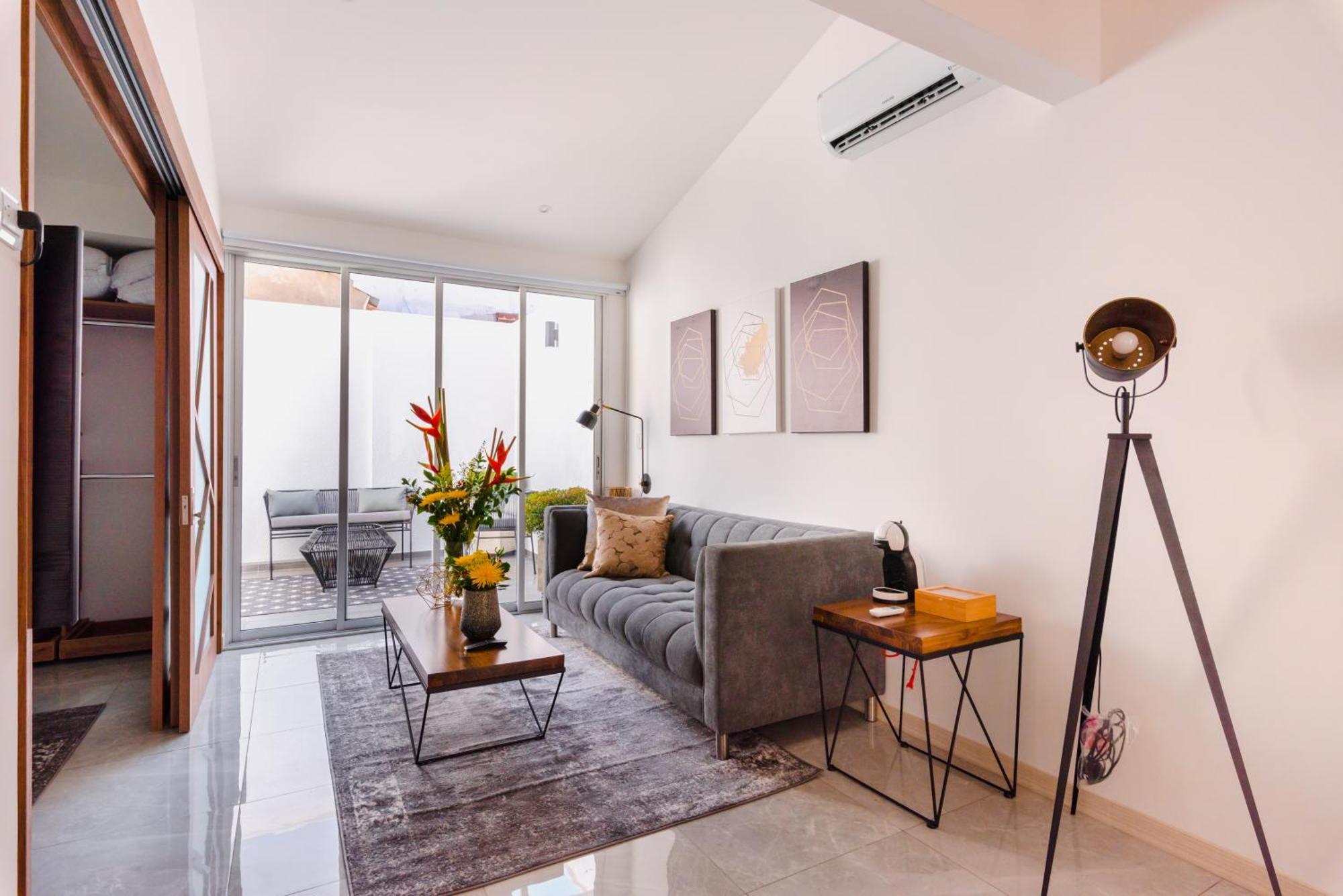 Cal Suites, Aptos Equipados En La Mejor Zona De Granada En - Colombia *