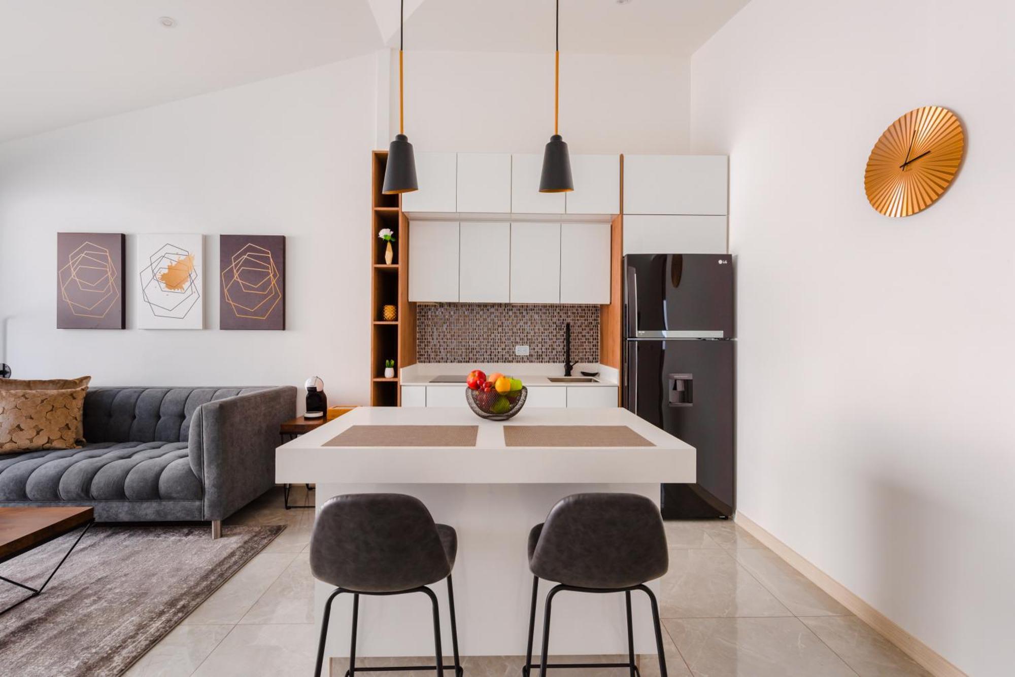 Apartamento Cal Suites, Aptos Equipados En La Mejor Zona De Granada En - Colombia *