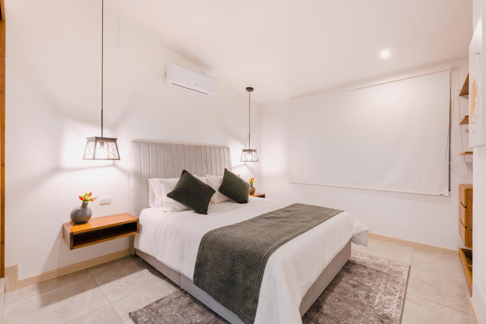 Apartamento Cal Suites, Aptos Equipados En La Mejor Zona De Granada En - Colombia *