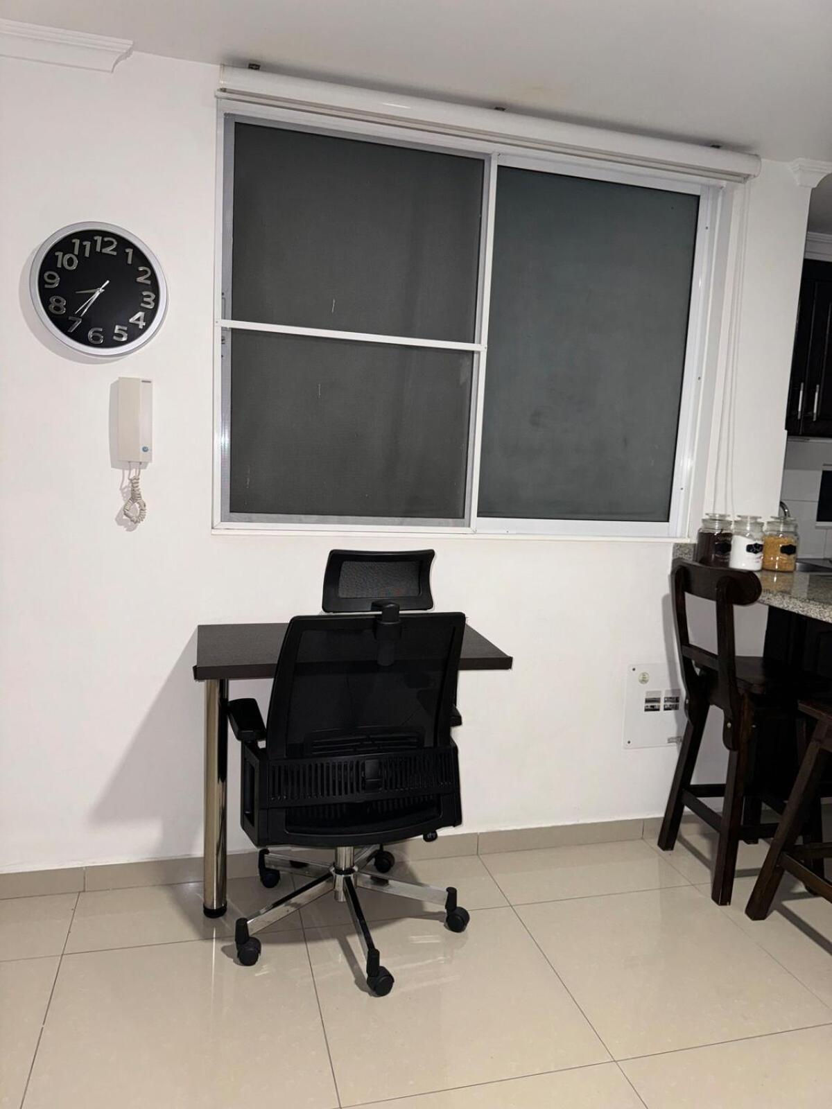 Ciudad Jardin, Cerca Club Campestre Apartamento