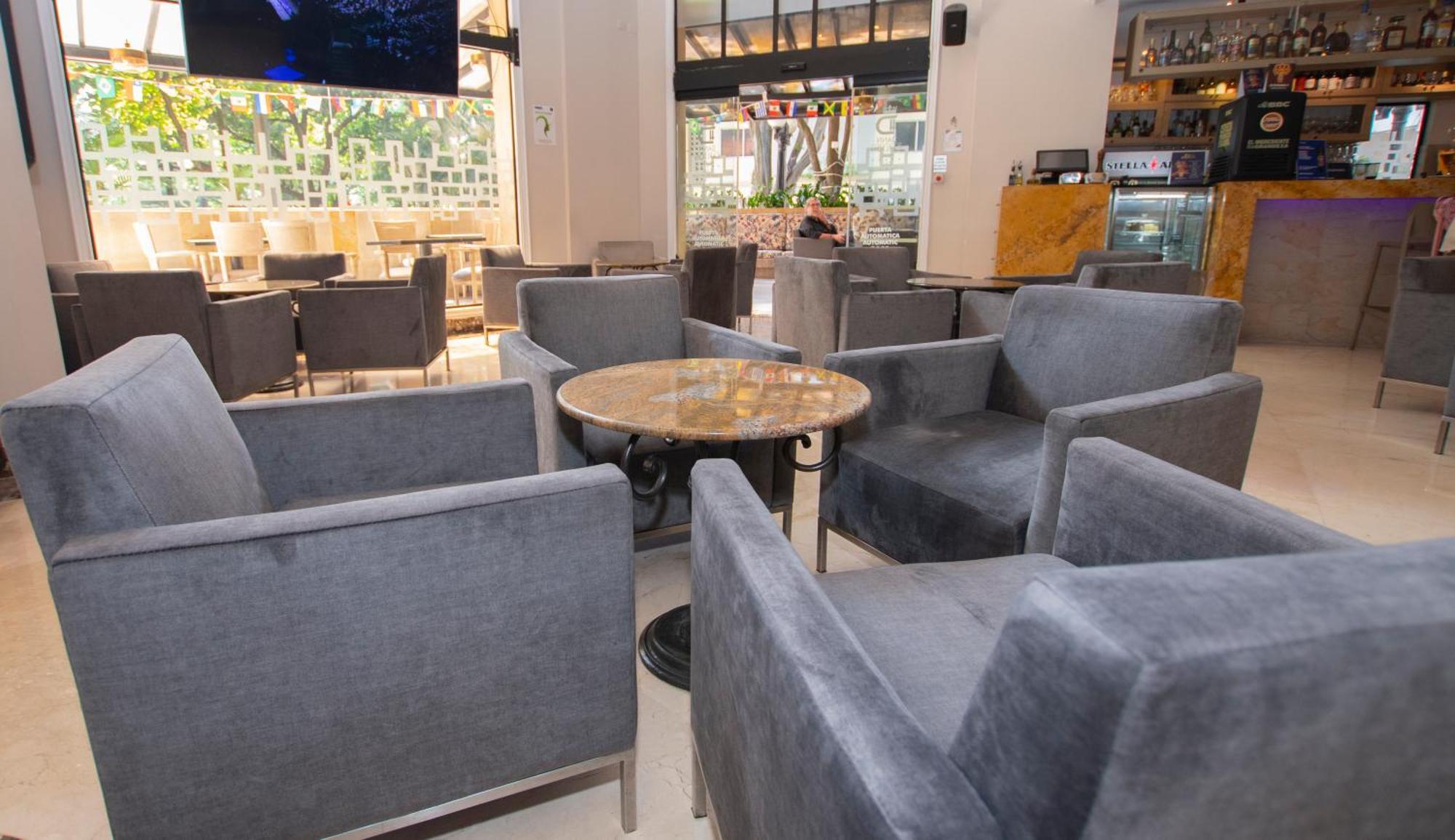 Hotel Dann Carlton