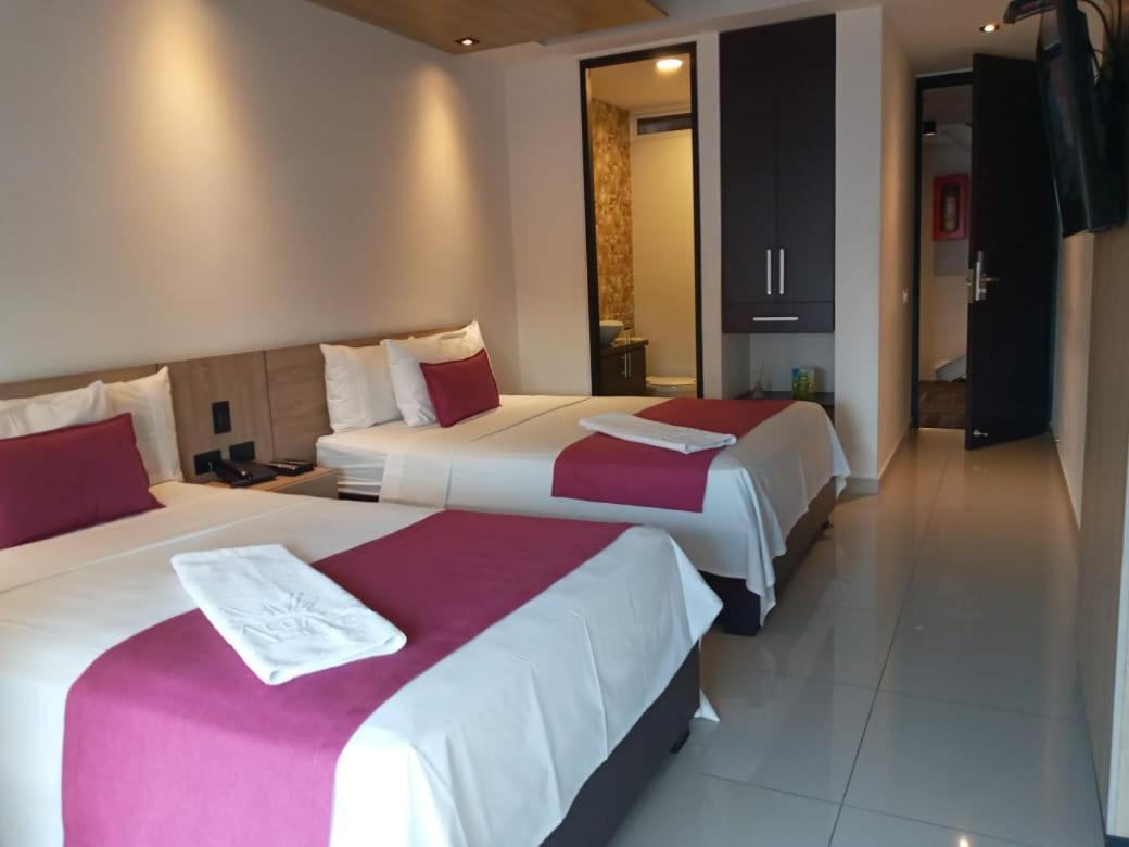 El Alba Hotel 3*
