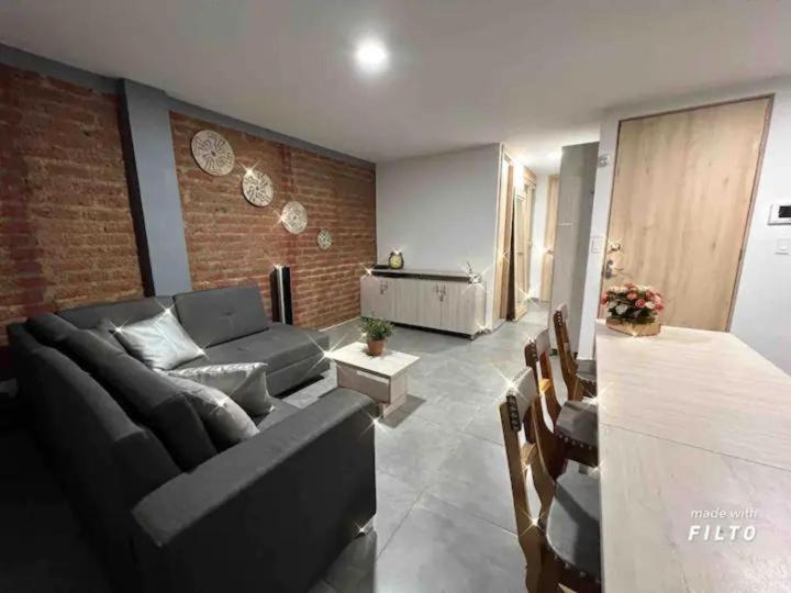 Area Medica Imbanaco Apartment Cali