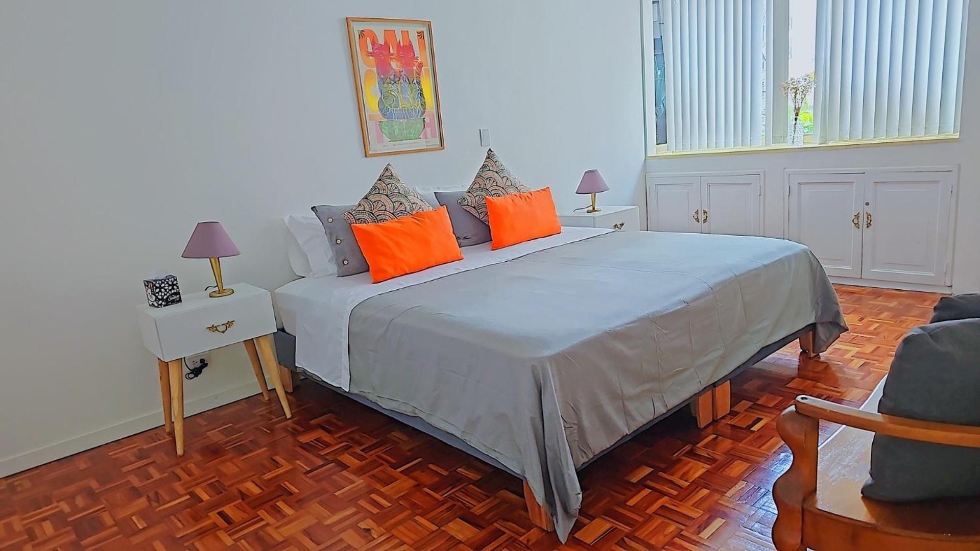 Apartment A Unos Pasos Del Bulevar Del Rio Con Terraza Cali
