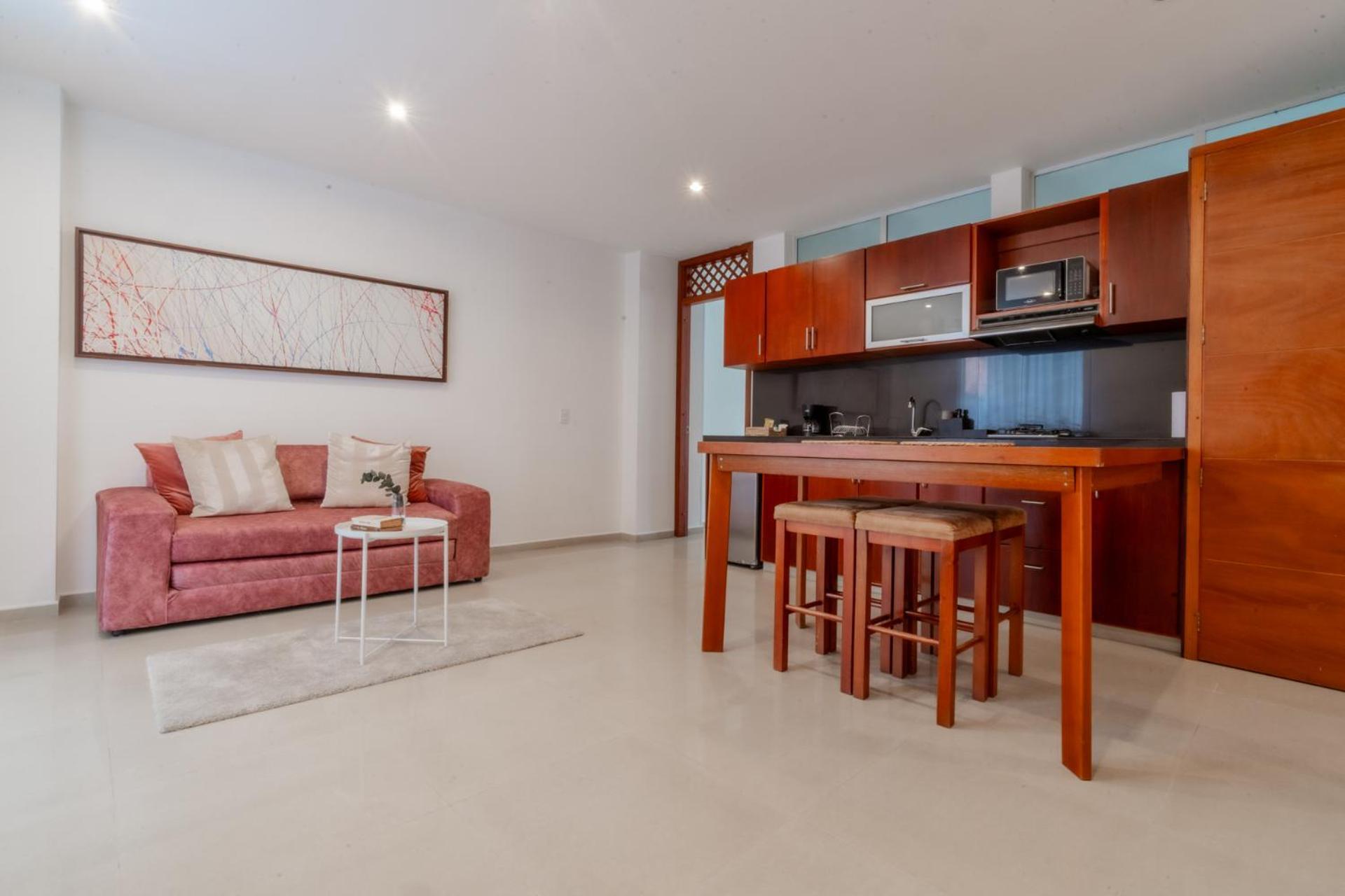 Aparthotel House Juanambu 3*