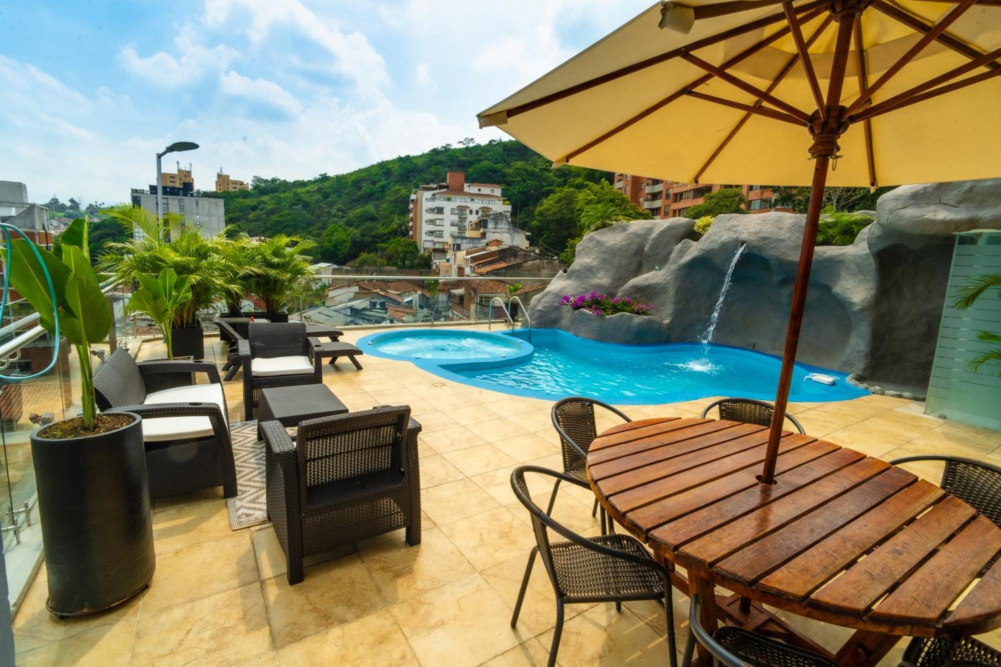 Aparthotel House Juanambu Cali