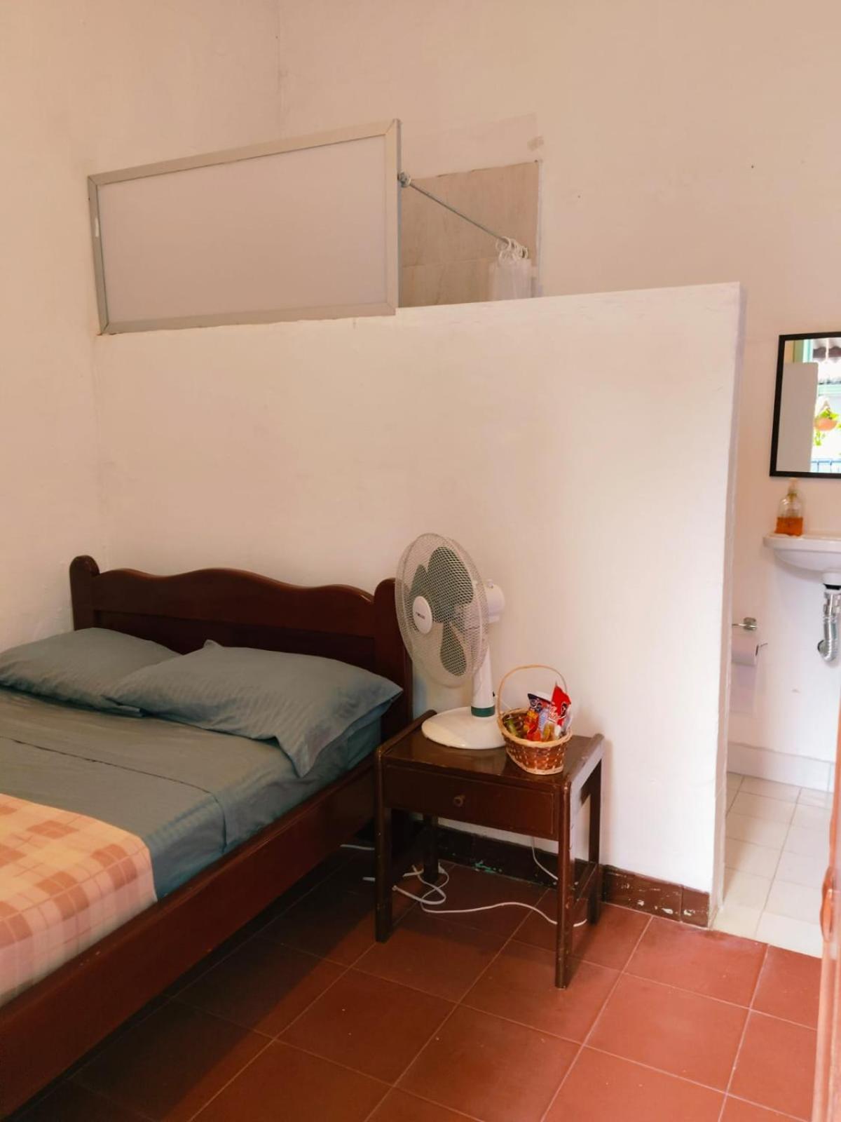 Sandalio Hostal